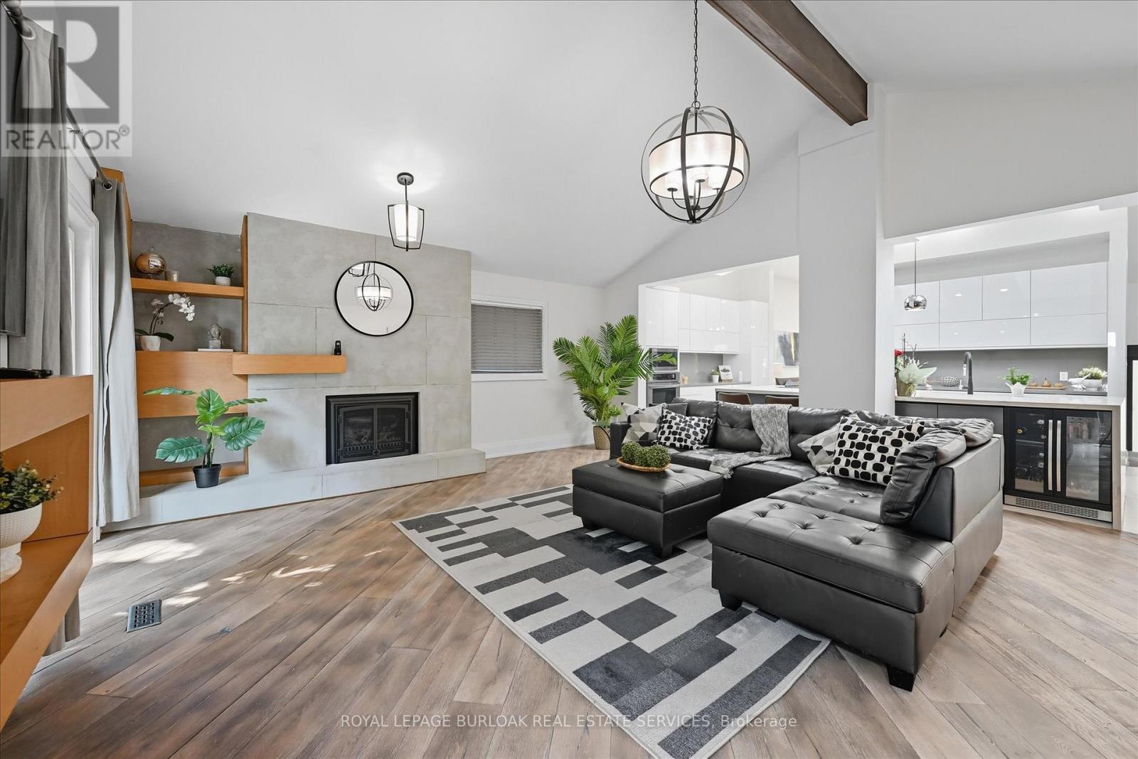 568 Dynes Road, Burlington, Ontario  L7N 2V2 - Photo 12 - W12522006