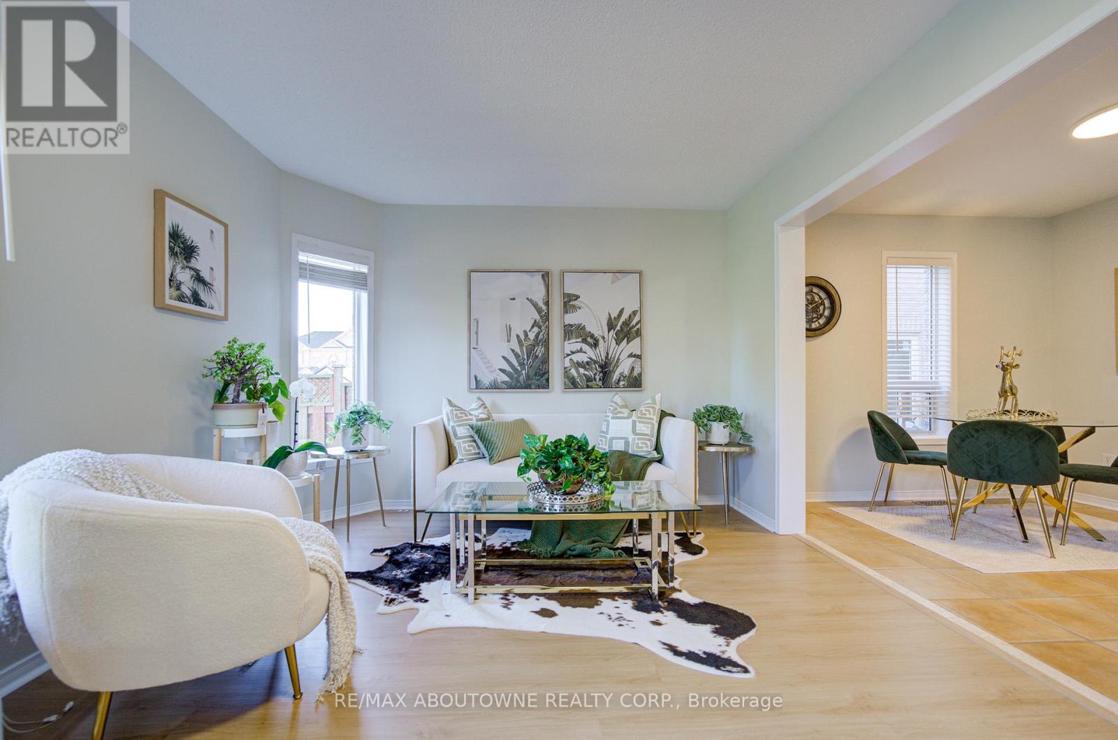 5575 Margarita Crescent, Mississauga, Ontario  L5M 6Z2 - Photo 13 - W12522044