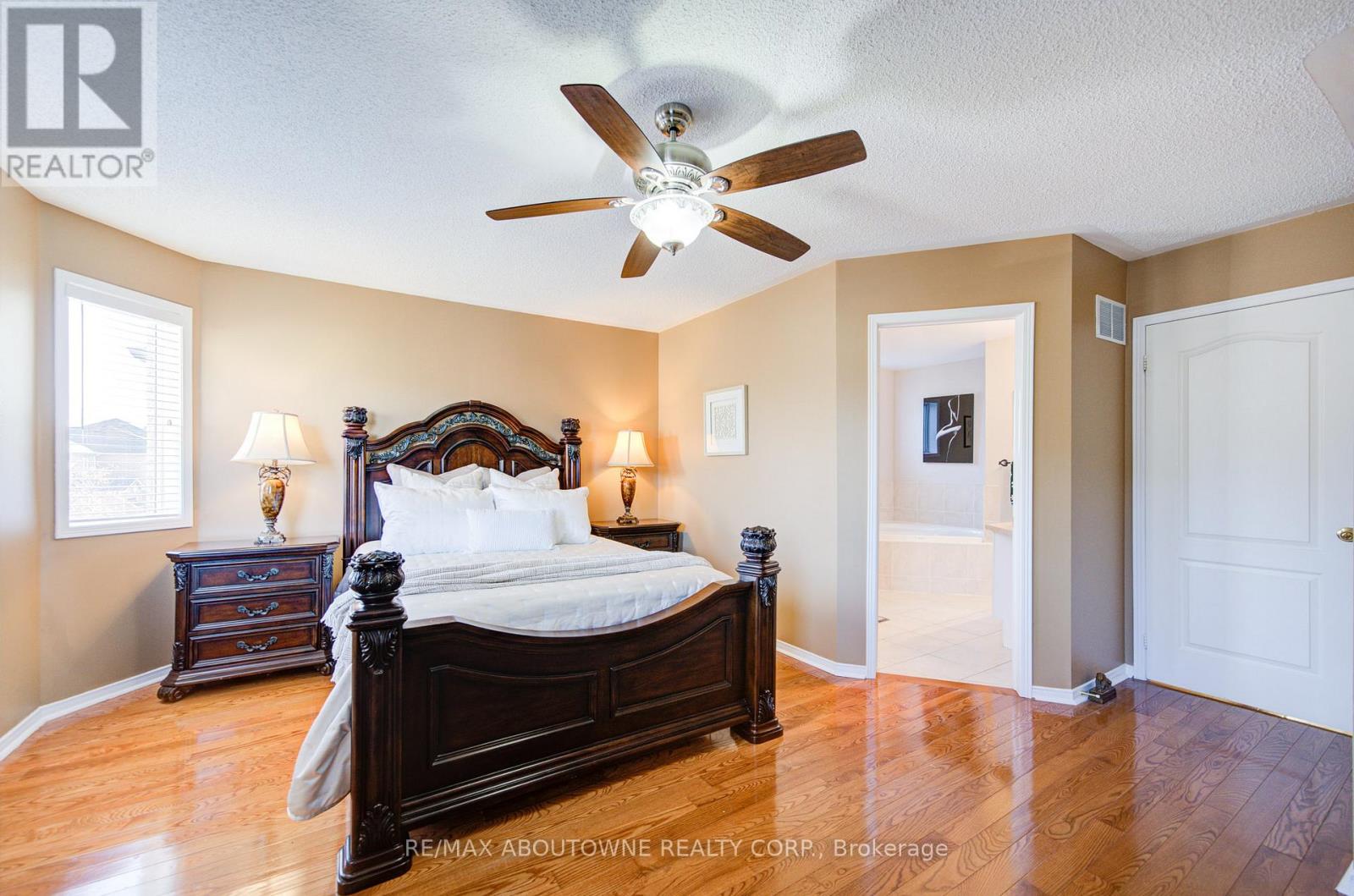 5575 Margarita Crescent, Mississauga, Ontario  L5M 6Z2 - Photo 19 - W12522044