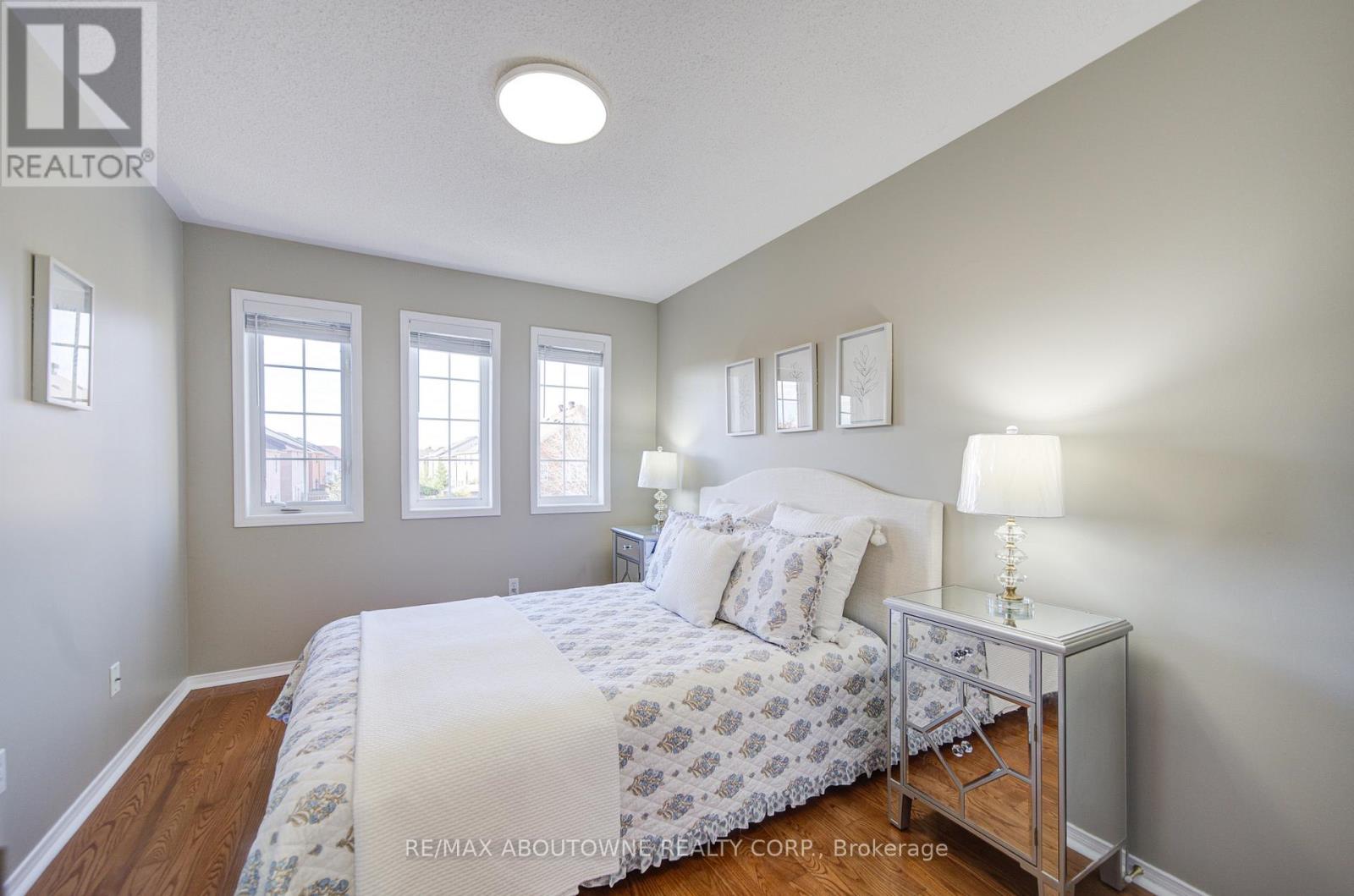 5575 Margarita Crescent, Mississauga, Ontario  L5M 6Z2 - Photo 25 - W12522044