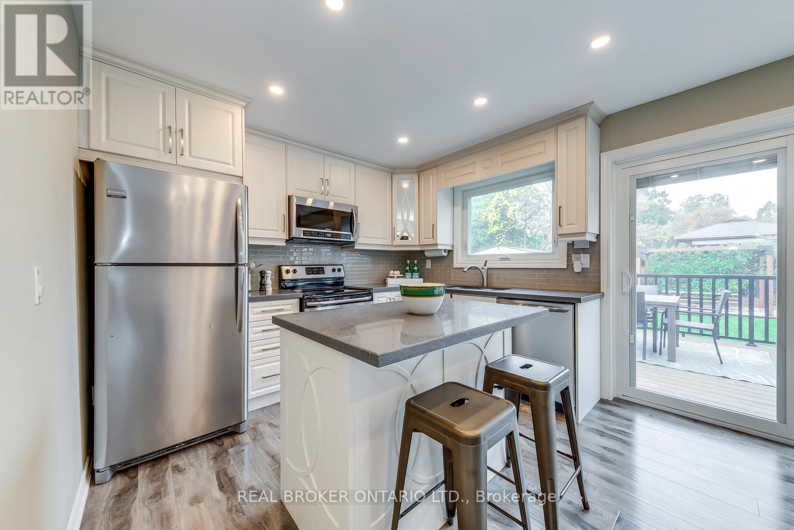 2331 Brookhurst Road, Mississauga, Ontario  L5J 1R1 - Photo 20 - W12522054