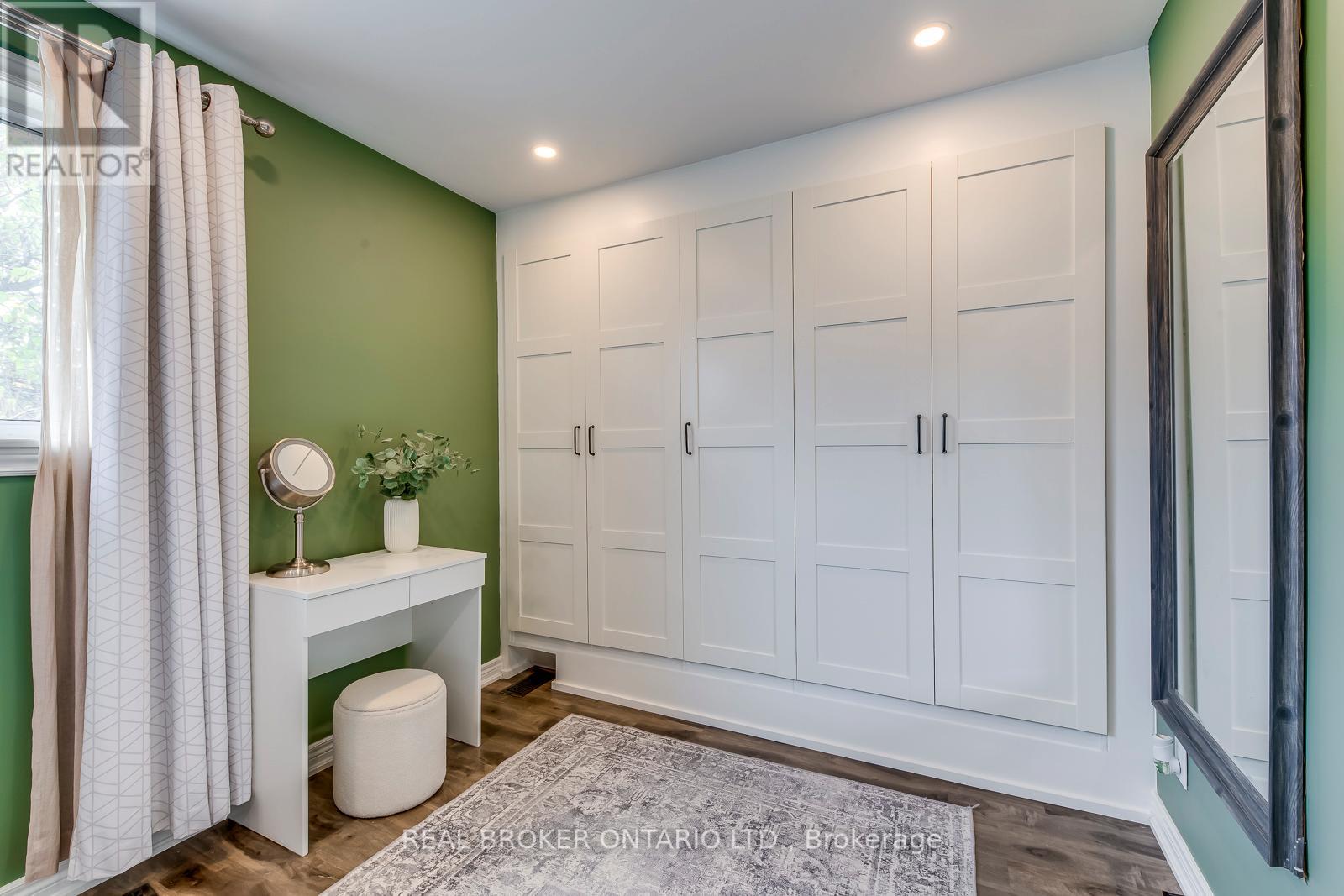 2331 Brookhurst Road, Mississauga, Ontario  L5J 1R1 - Photo 33 - W12522054