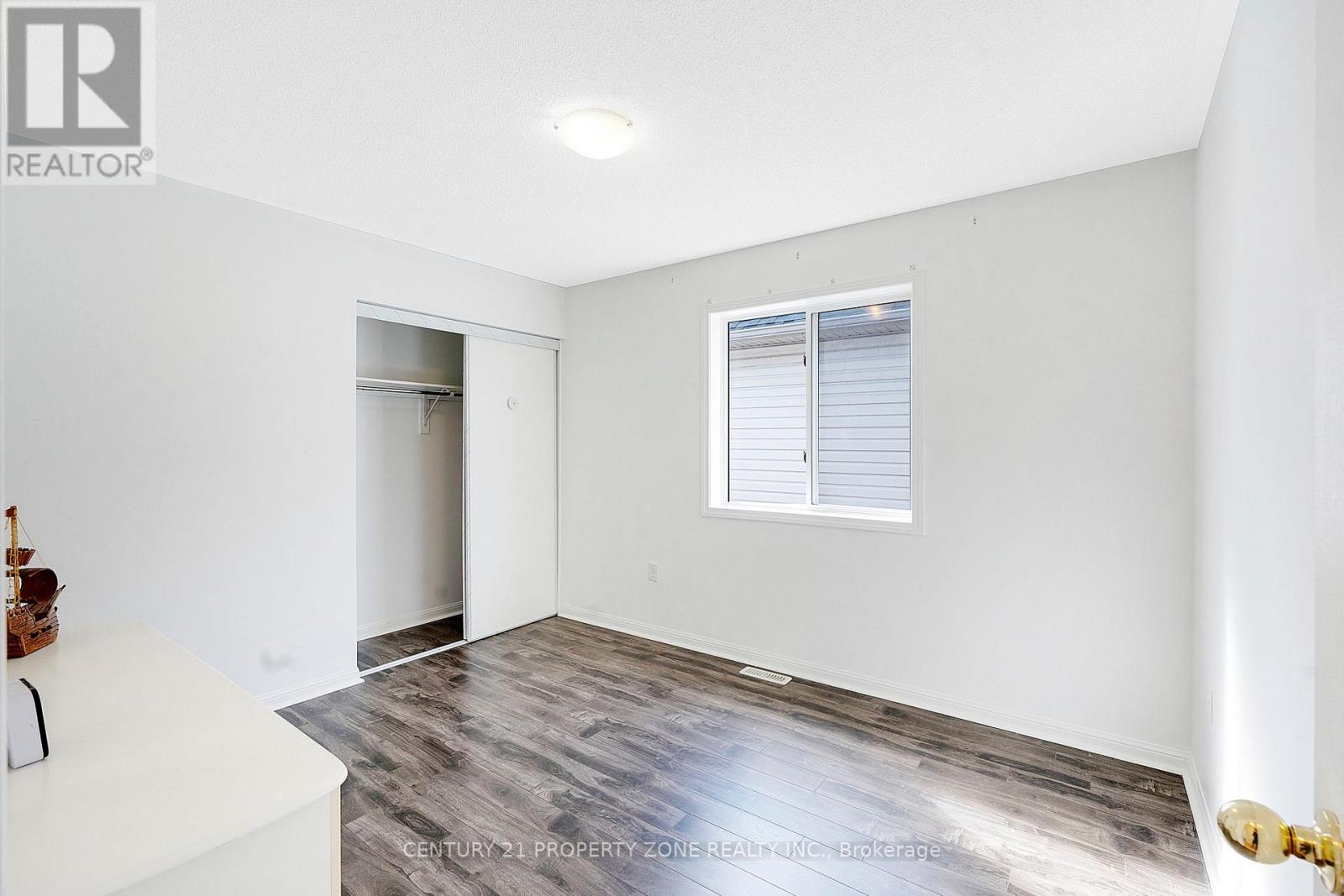 37 Clyde Road, Brampton, Ontario  L6X 0M6 - Photo 20 - W12522060