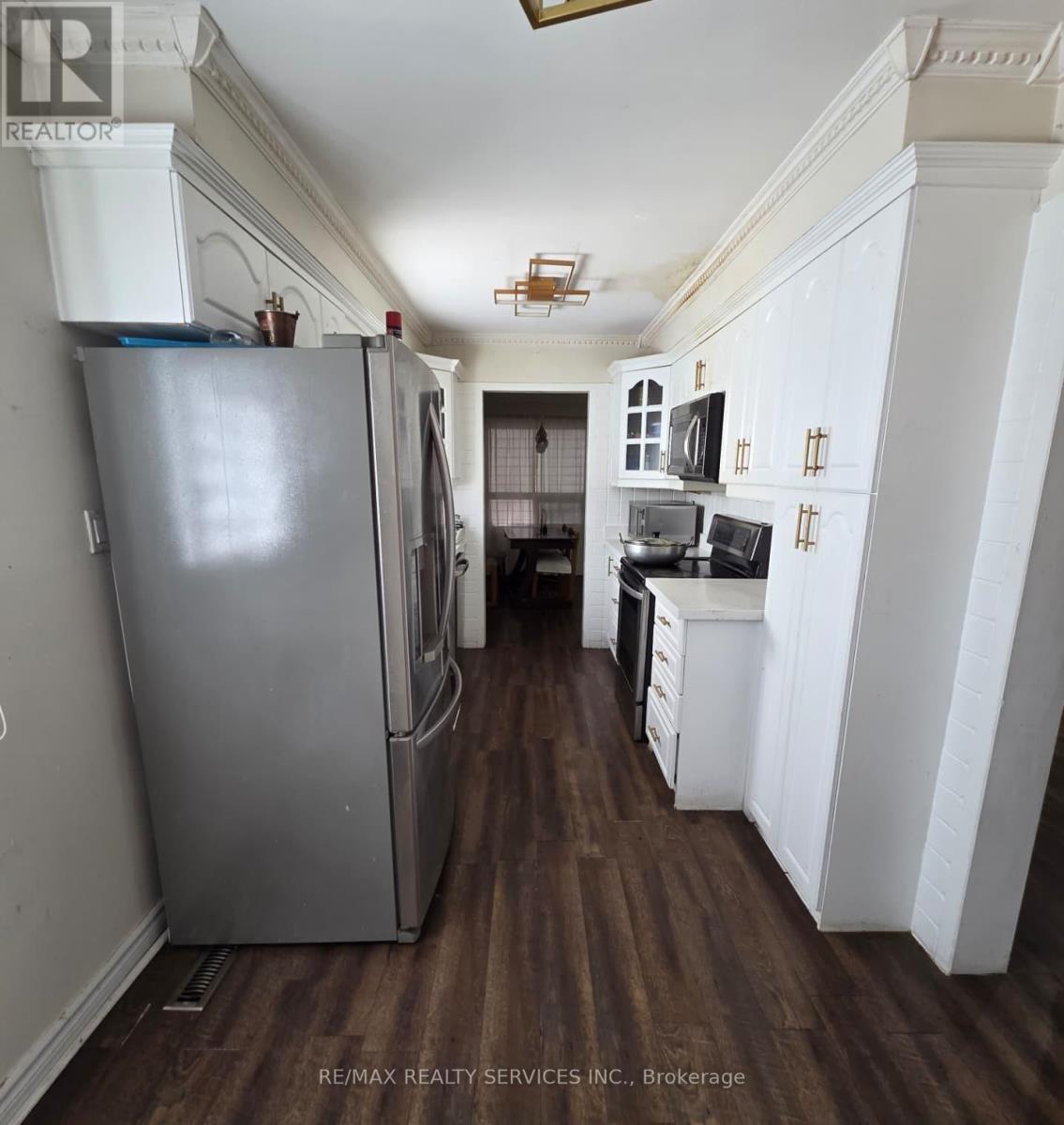 32 Shenstone Avenue, Brampton, Ontario  L6Z 2Y8 - Photo 10 - W12522076