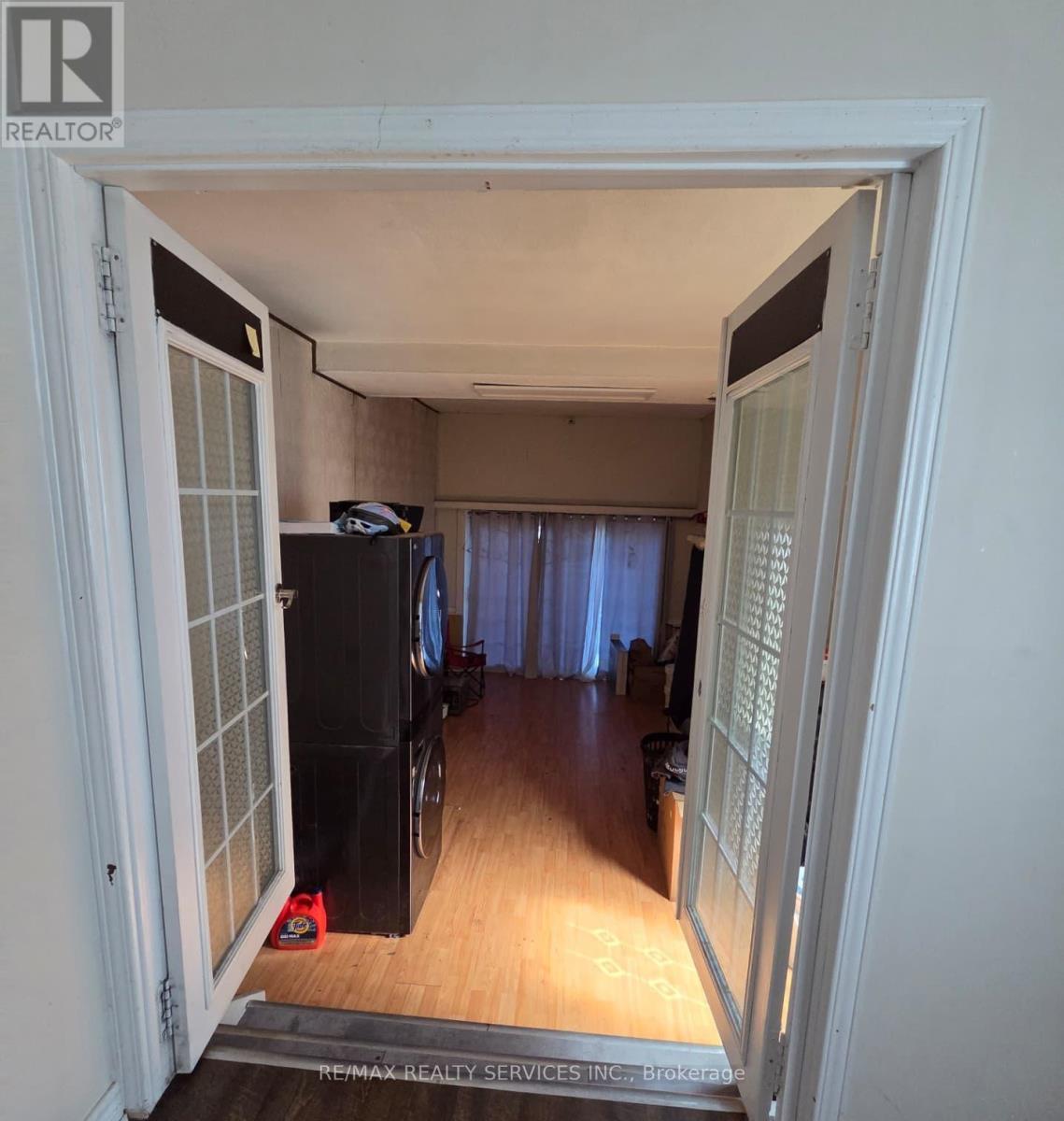 32 Shenstone Avenue, Brampton, Ontario  L6Z 2Y8 - Photo 8 - W12522076