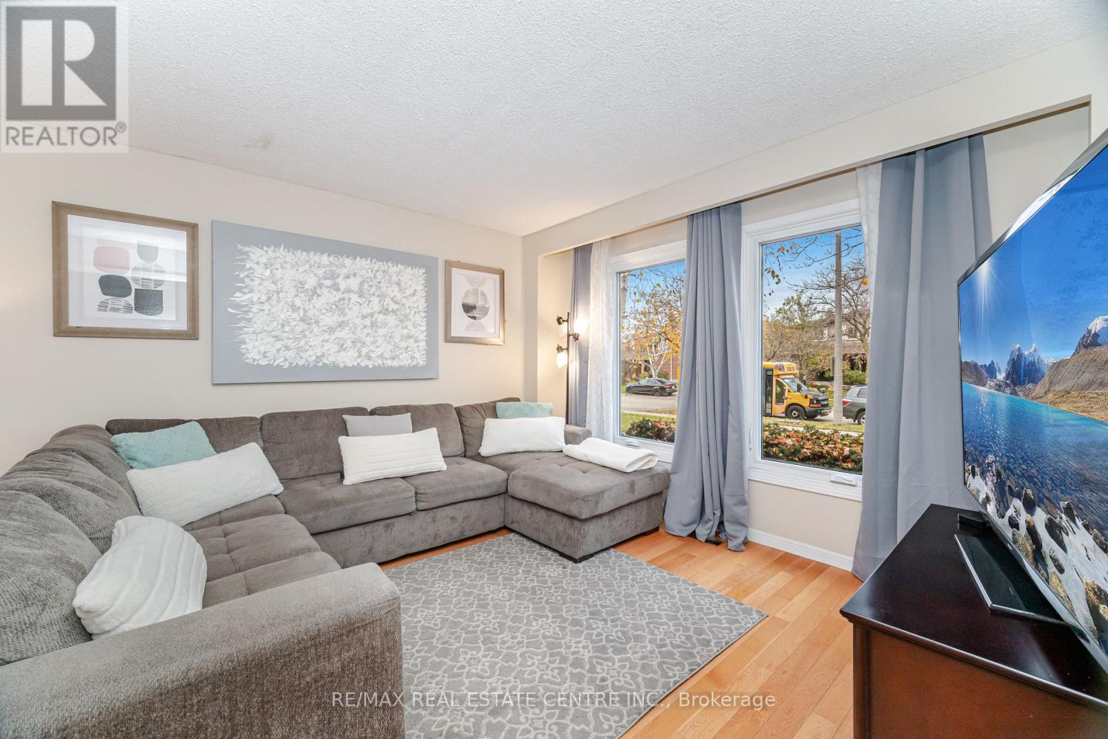 1839 Audubon Boulevard, Mississauga, Ontario  L4W 3X4 - Photo 12 - W12522078