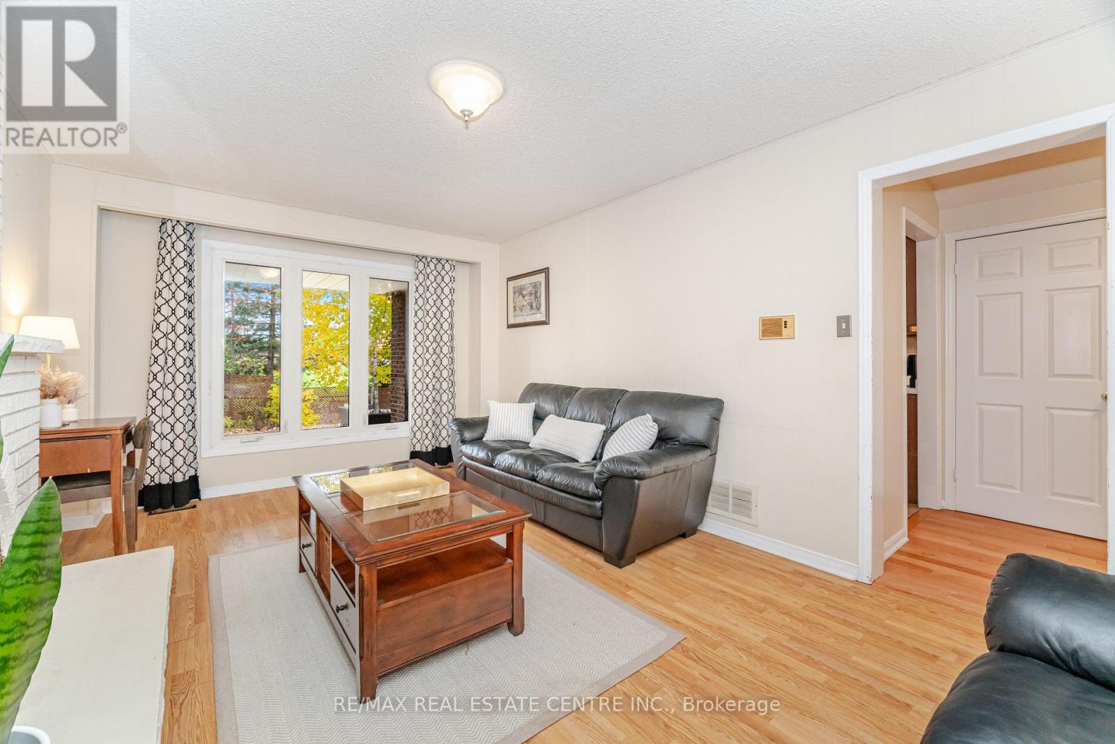 1839 Audubon Boulevard, Mississauga, Ontario  L4W 3X4 - Photo 21 - W12522078