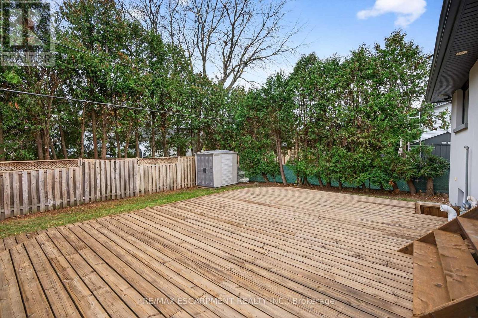 3464 Rexway Drive, Burlington, Ontario  L7N 2L6 - Photo 39 - W12522124