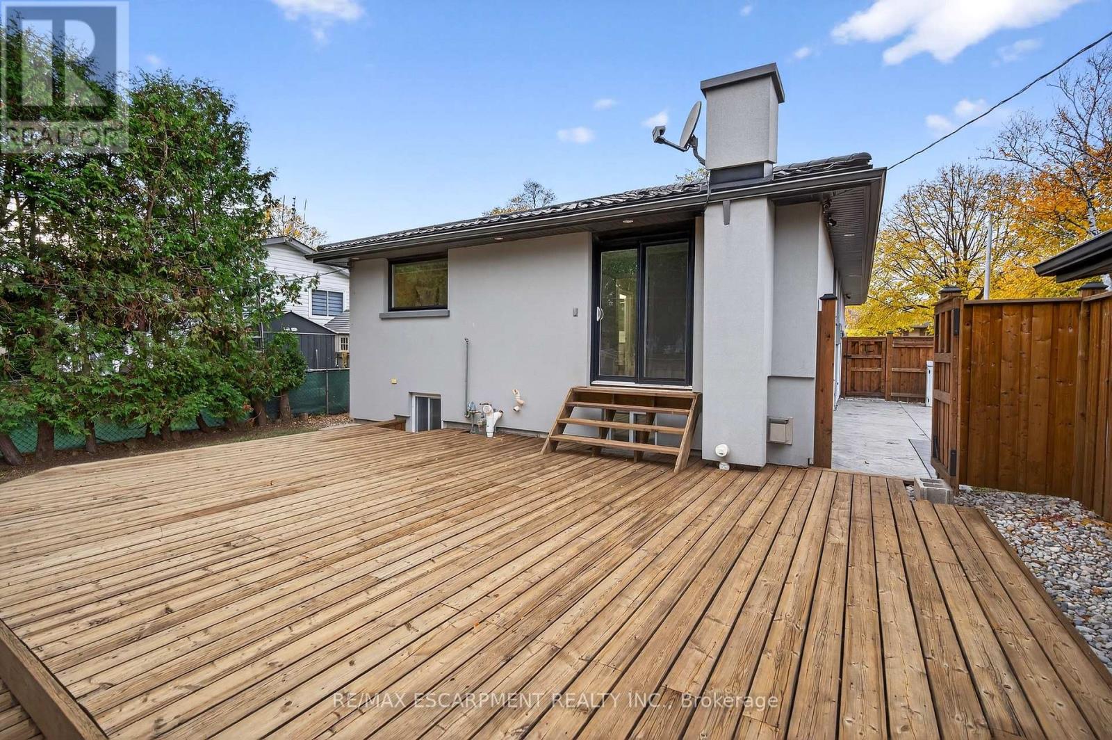 3464 Rexway Drive, Burlington, Ontario  L7N 2L6 - Photo 40 - W12522124