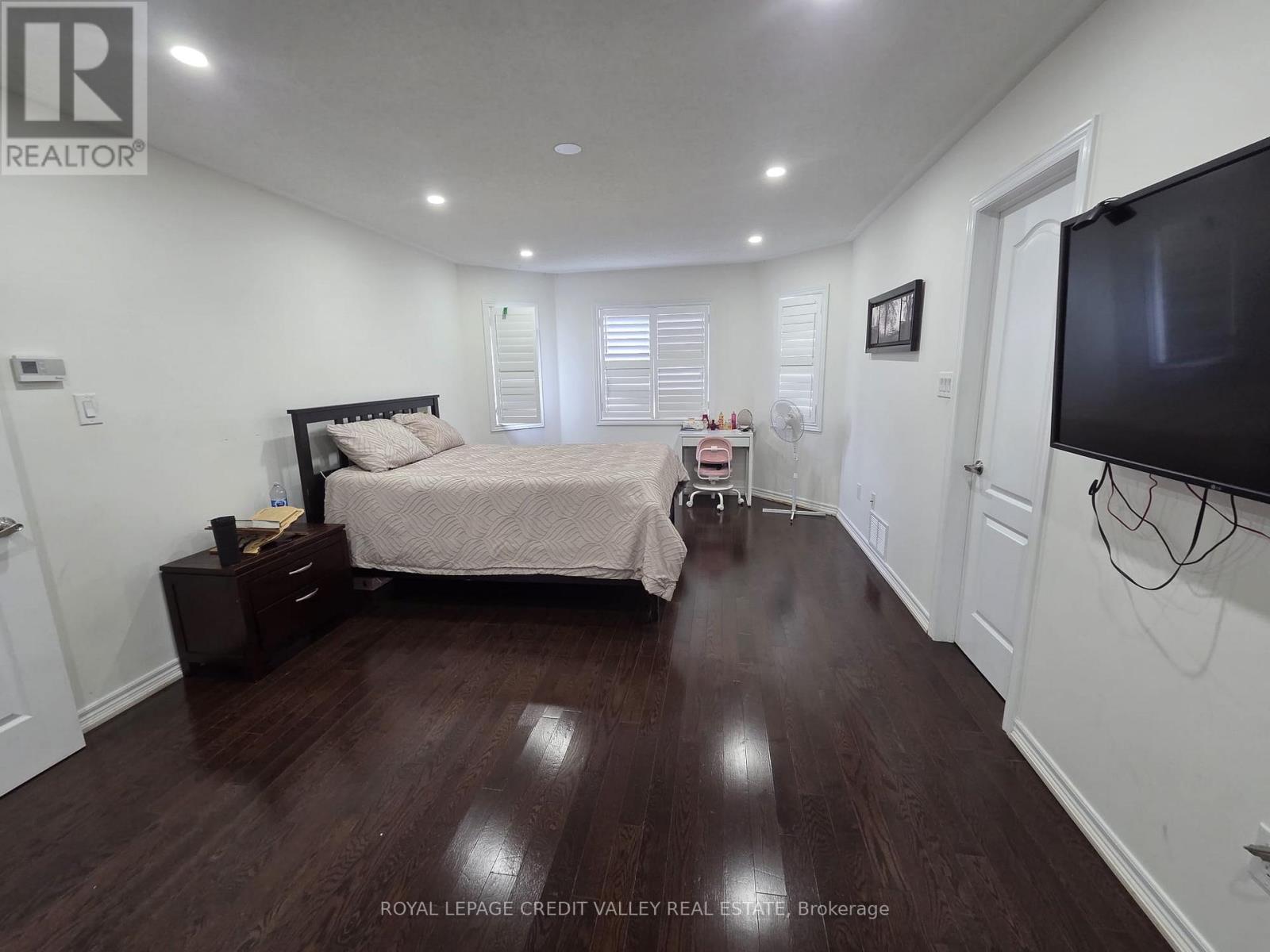 242 Jarrett Xing (Upper) Court, Milton, Ontario  L9T 6Z9 - Photo 21 - W12522154