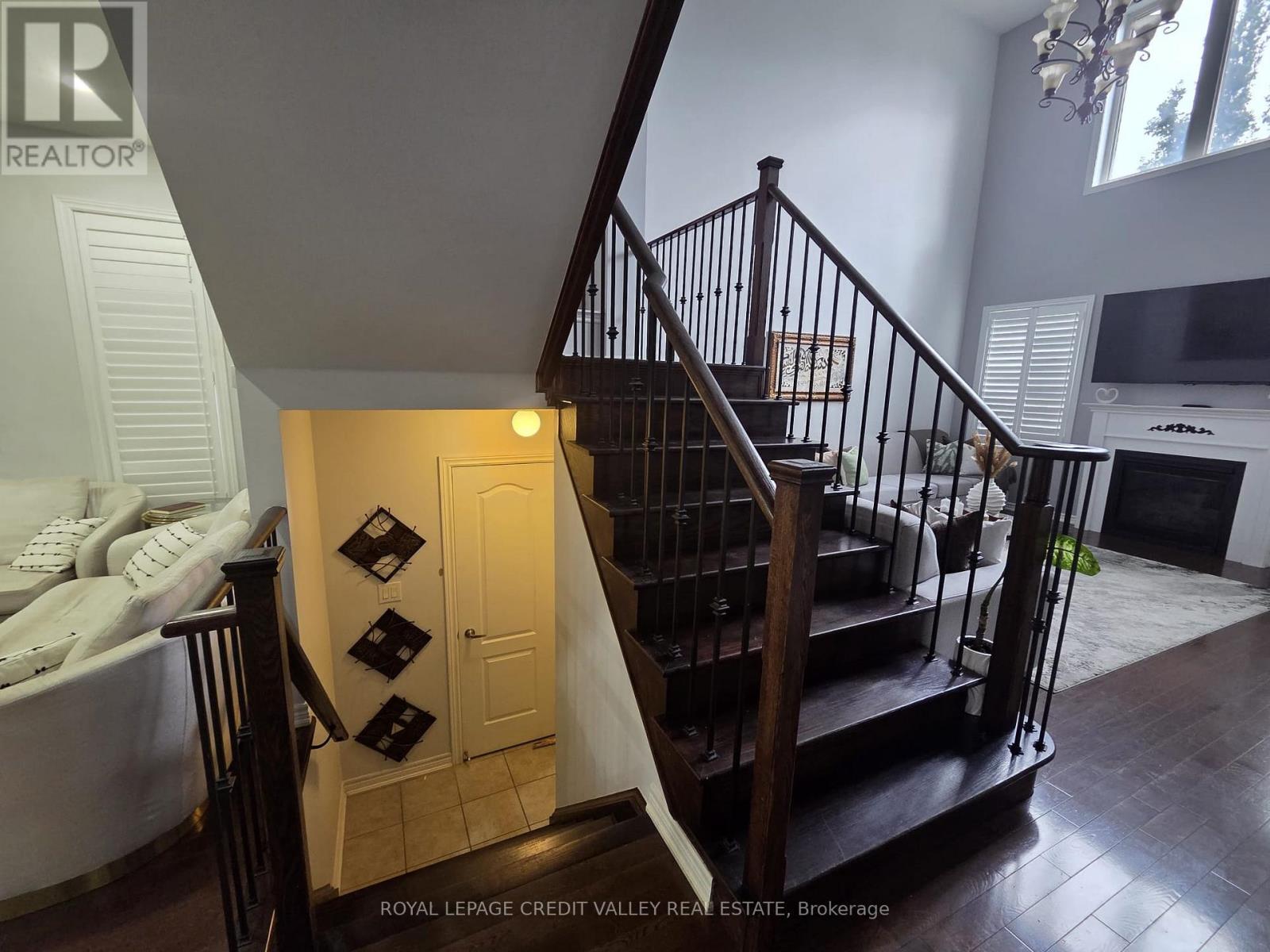 242 Jarrett Xing (Upper) Court, Milton, Ontario  L9T 6Z9 - Photo 36 - W12522154