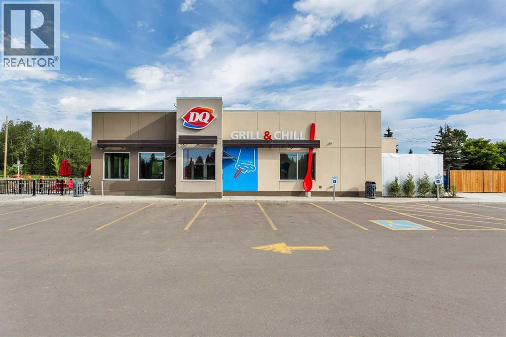 556 Main Avenue W, Sundre, Alberta  T0M 1X0 - Photo 5 - A2242354