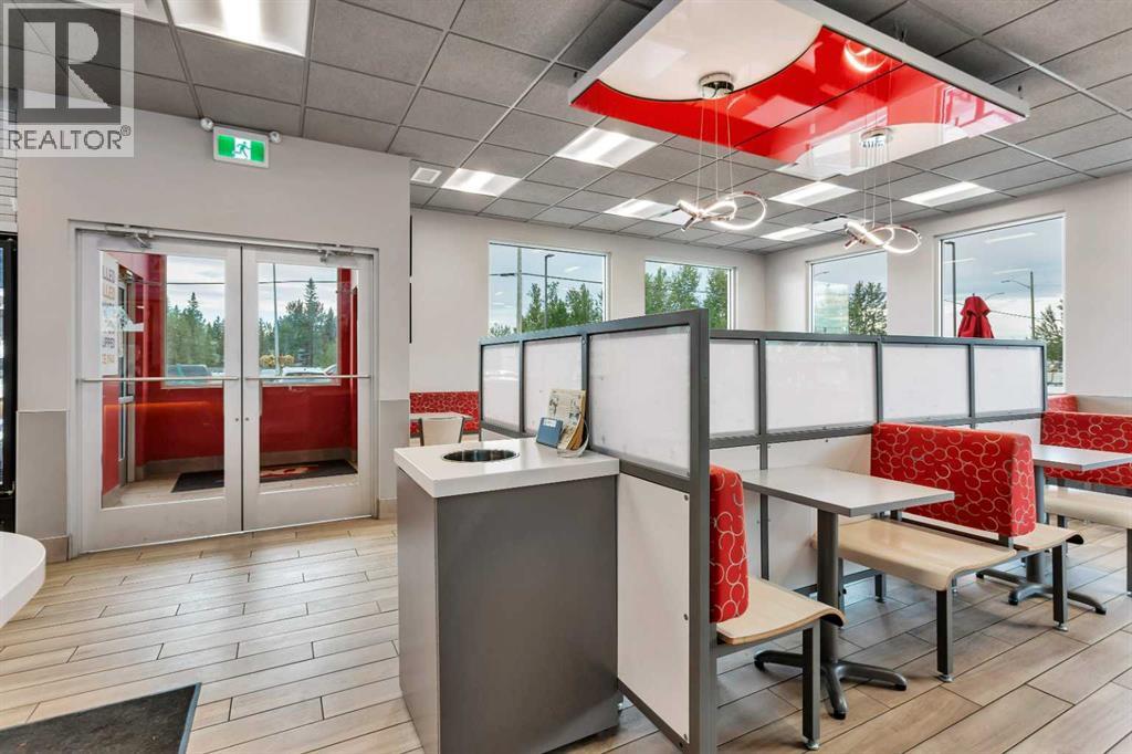 556 Main Avenue W, Sundre, Alberta  T0M 1X0 - Photo 14 - A2242354