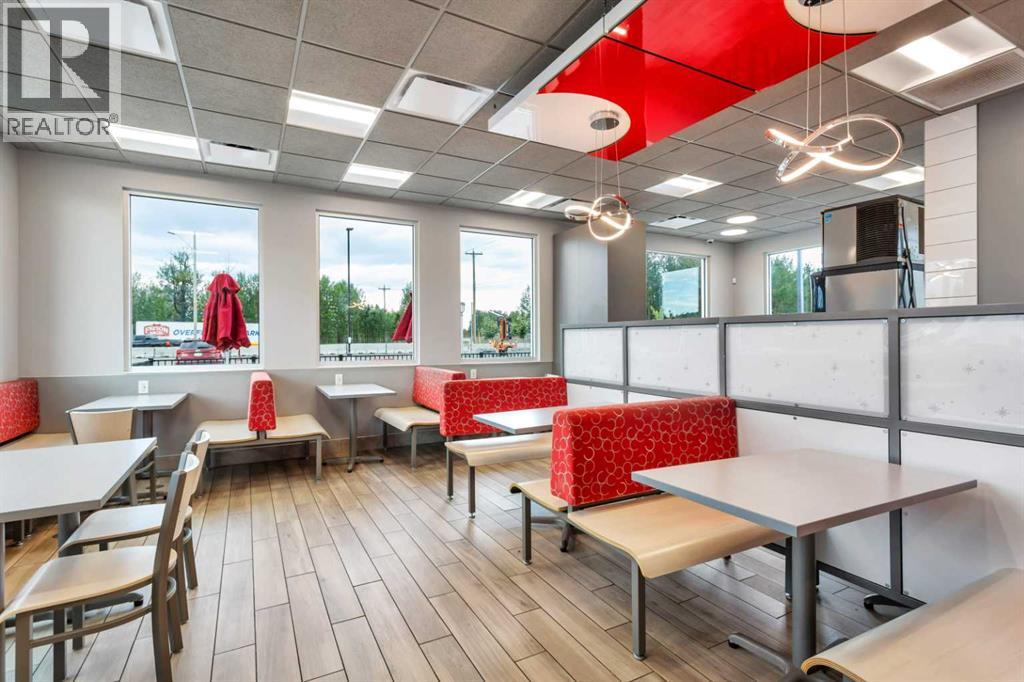 556 Main Avenue W, Sundre, Alberta  T0M 1X0 - Photo 17 - A2242354