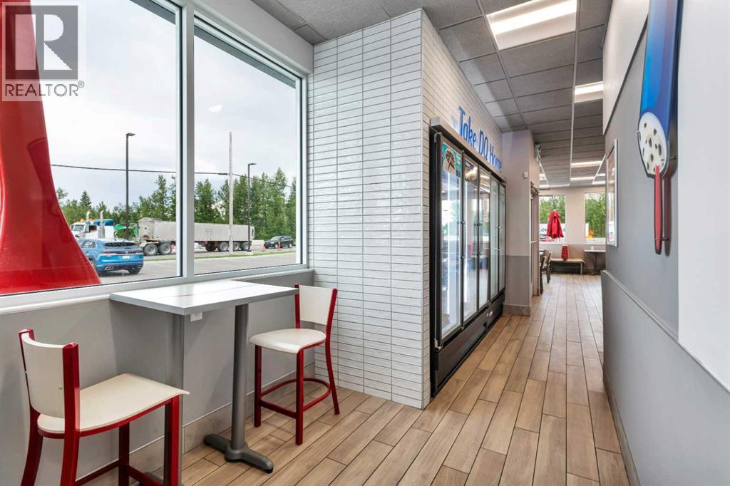 556 Main Avenue W, Sundre, Alberta  T0M 1X0 - Photo 33 - A2242354