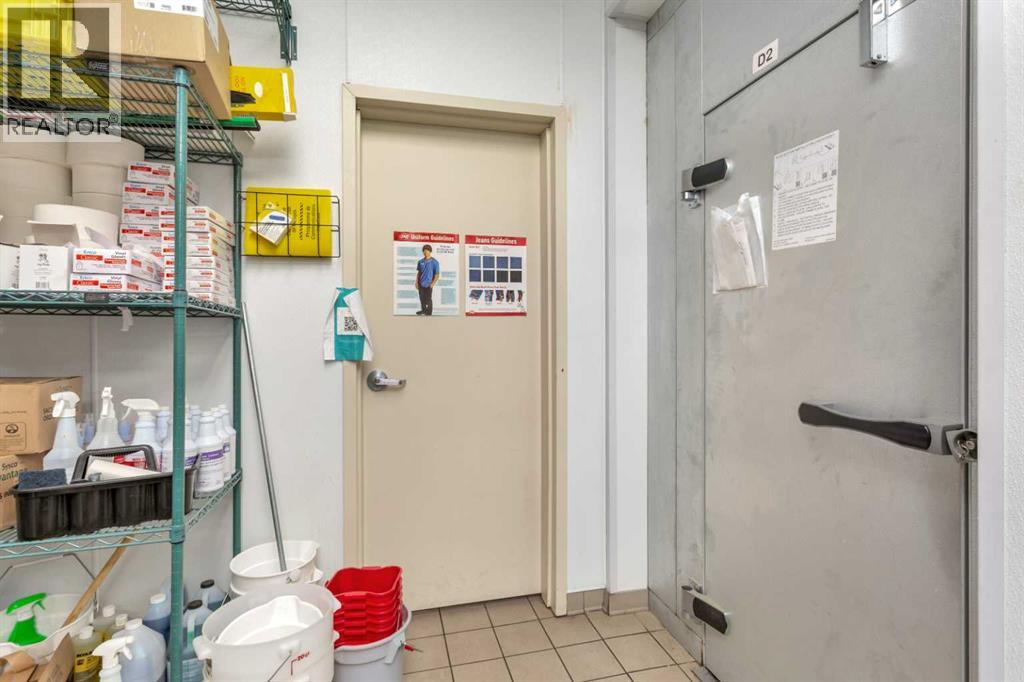 556 Main Avenue W, Sundre, Alberta  T0M 1X0 - Photo 27 - A2242354