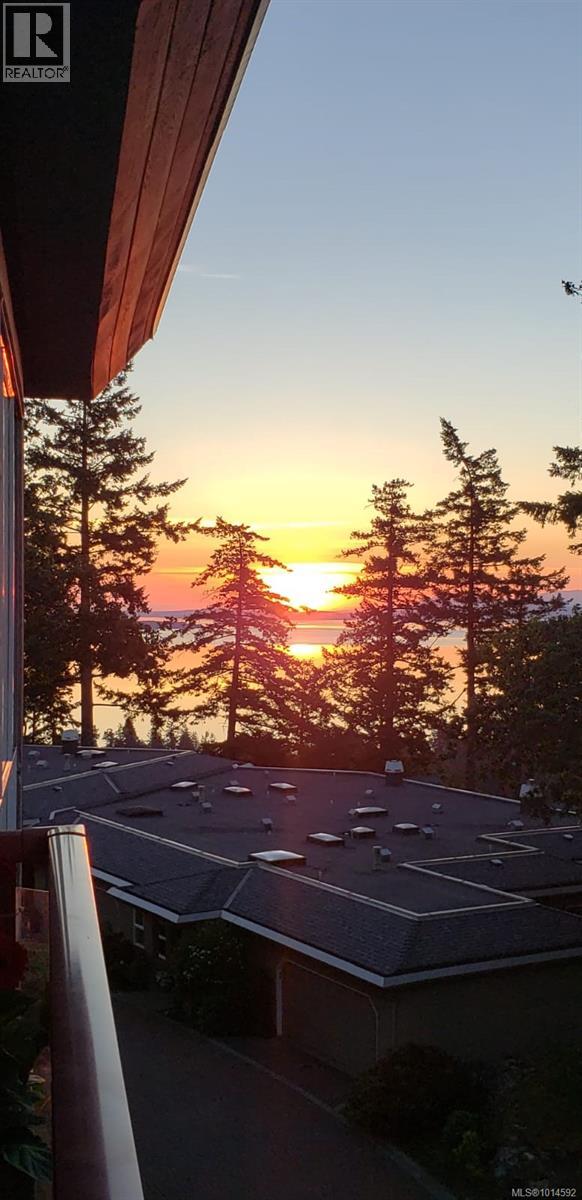 502 940 Boulderwood Rise, Saanich, British Columbia V8N 3C7 - Photo 35 - 1014592