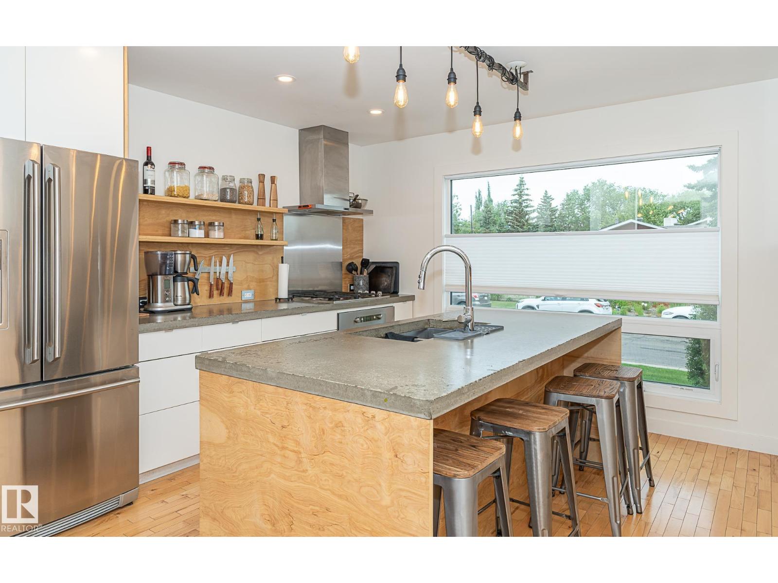 12211 42a Av Nw, Edmonton, Alberta  T6J 0X5 - Photo 4 - E4465087