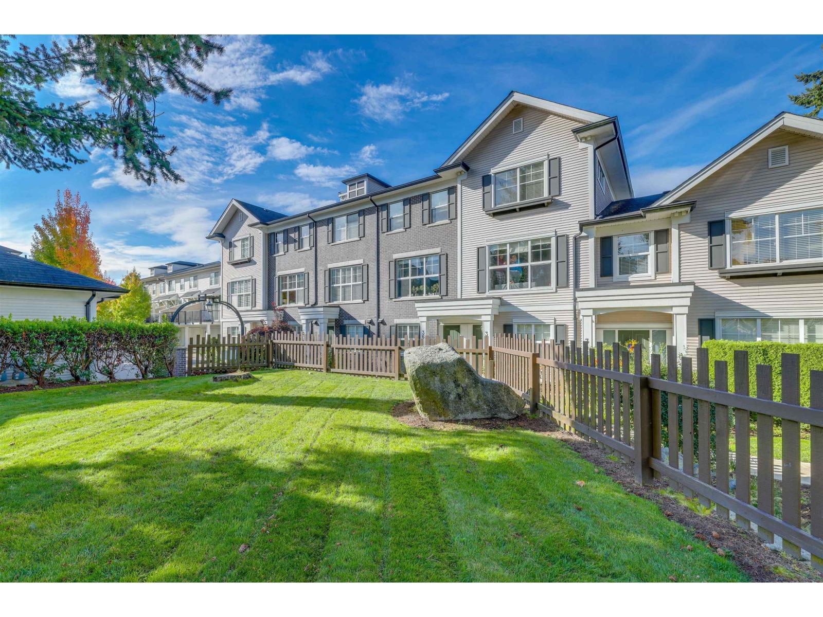 38 2469 164 Street, Surrey, British Columbia V3Z 3T4 - Photo 2 - R3059052