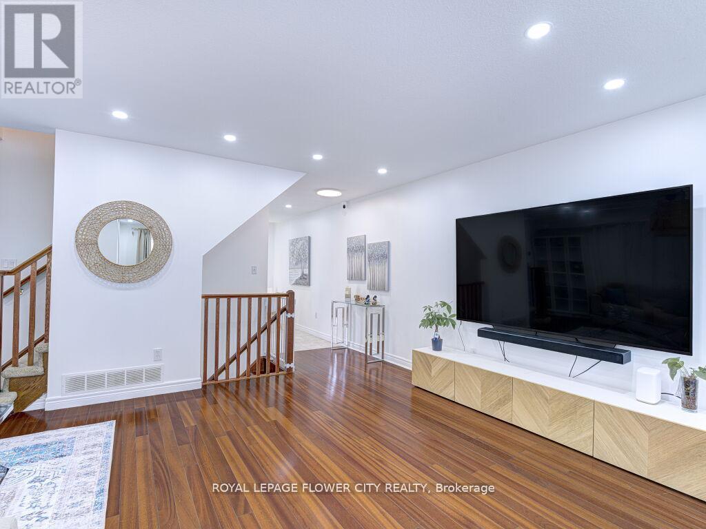 24 - 250 Ainslie Street S, Cambridge, Ontario  N1R 8P8 - Photo 16 - X12521836