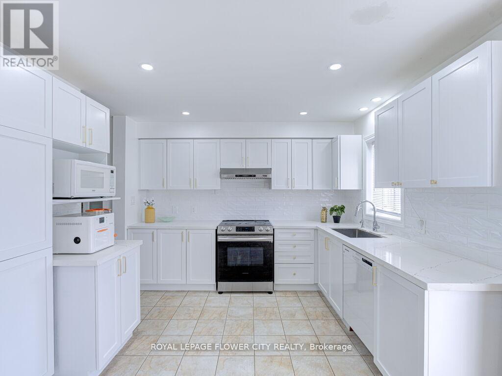 24 - 250 Ainslie Street S, Cambridge, Ontario  N1R 8P8 - Photo 20 - X12521836