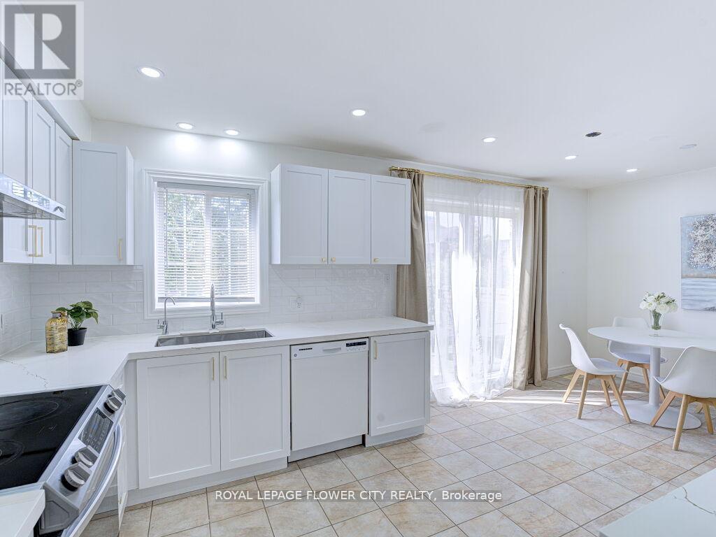 24 - 250 Ainslie Street S, Cambridge, Ontario  N1R 8P8 - Photo 23 - X12521836