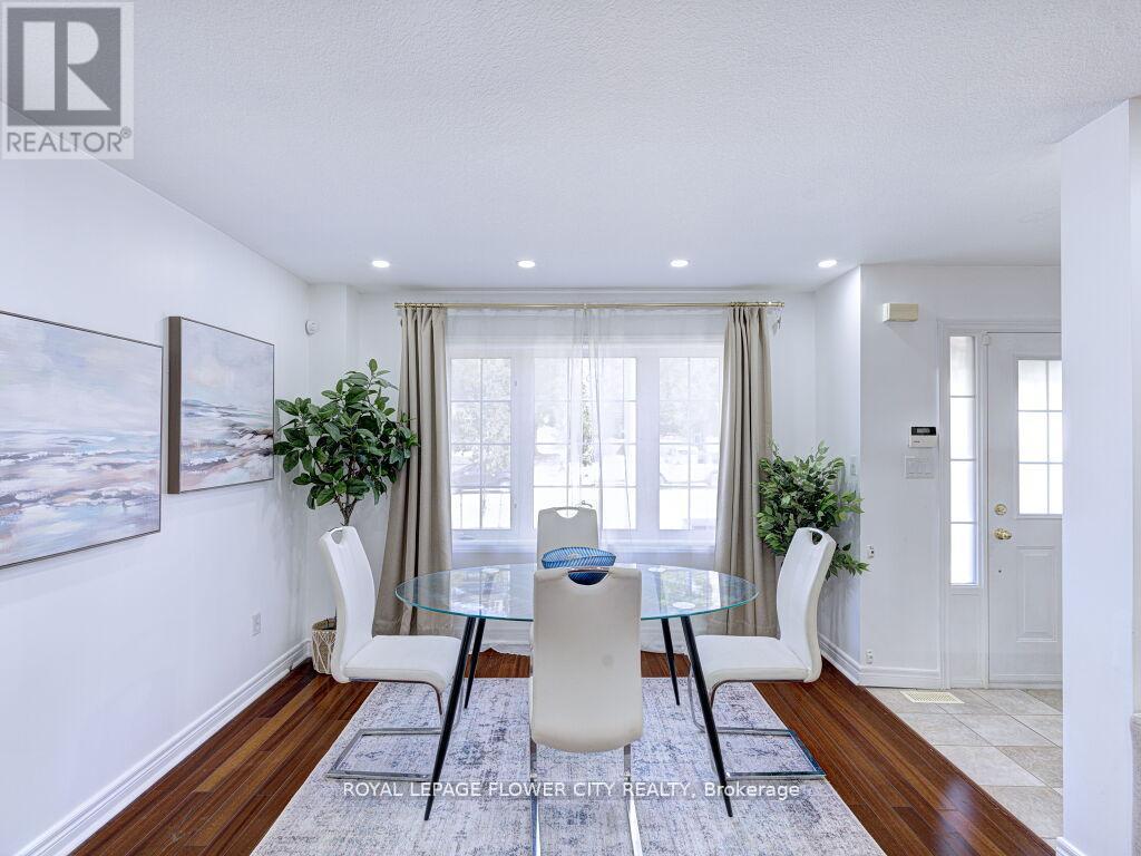 24 - 250 Ainslie Street S, Cambridge, Ontario  N1R 8P8 - Photo 9 - X12521836