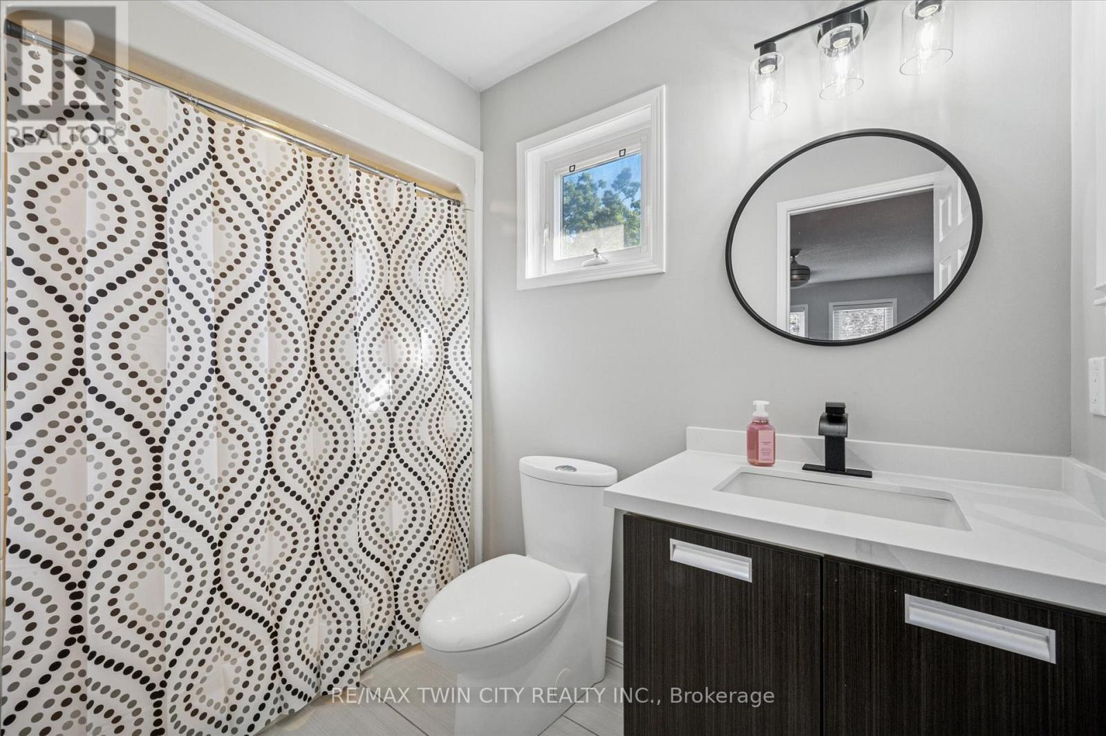 55 Enfield Drive, Cambridge, Ontario  N1P 1B5 - Photo 26 - X12521860