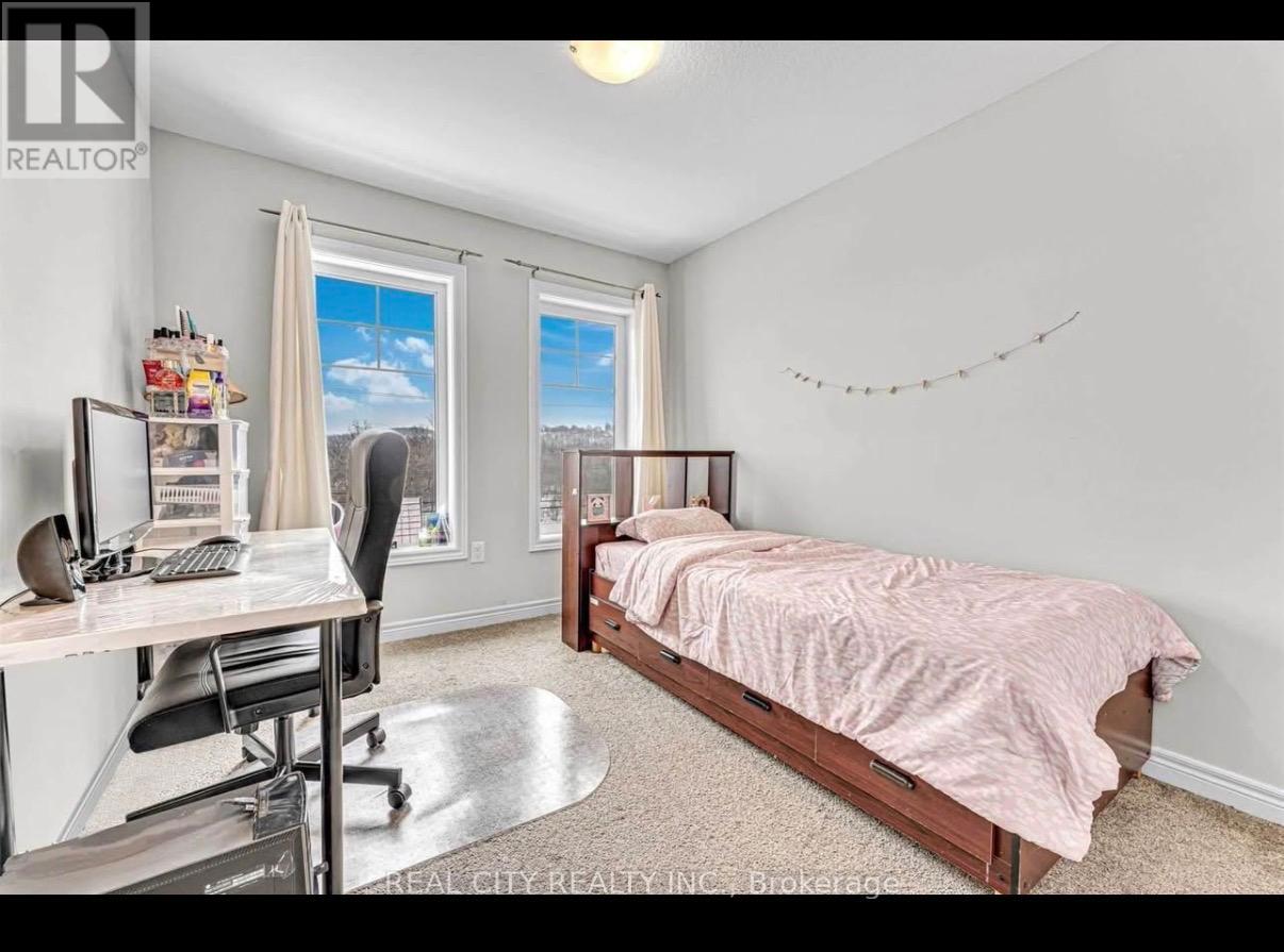 121 Hibiscus Lane, Hamilton, Ontario  L8K 0A3 - Photo 11 - X12521930