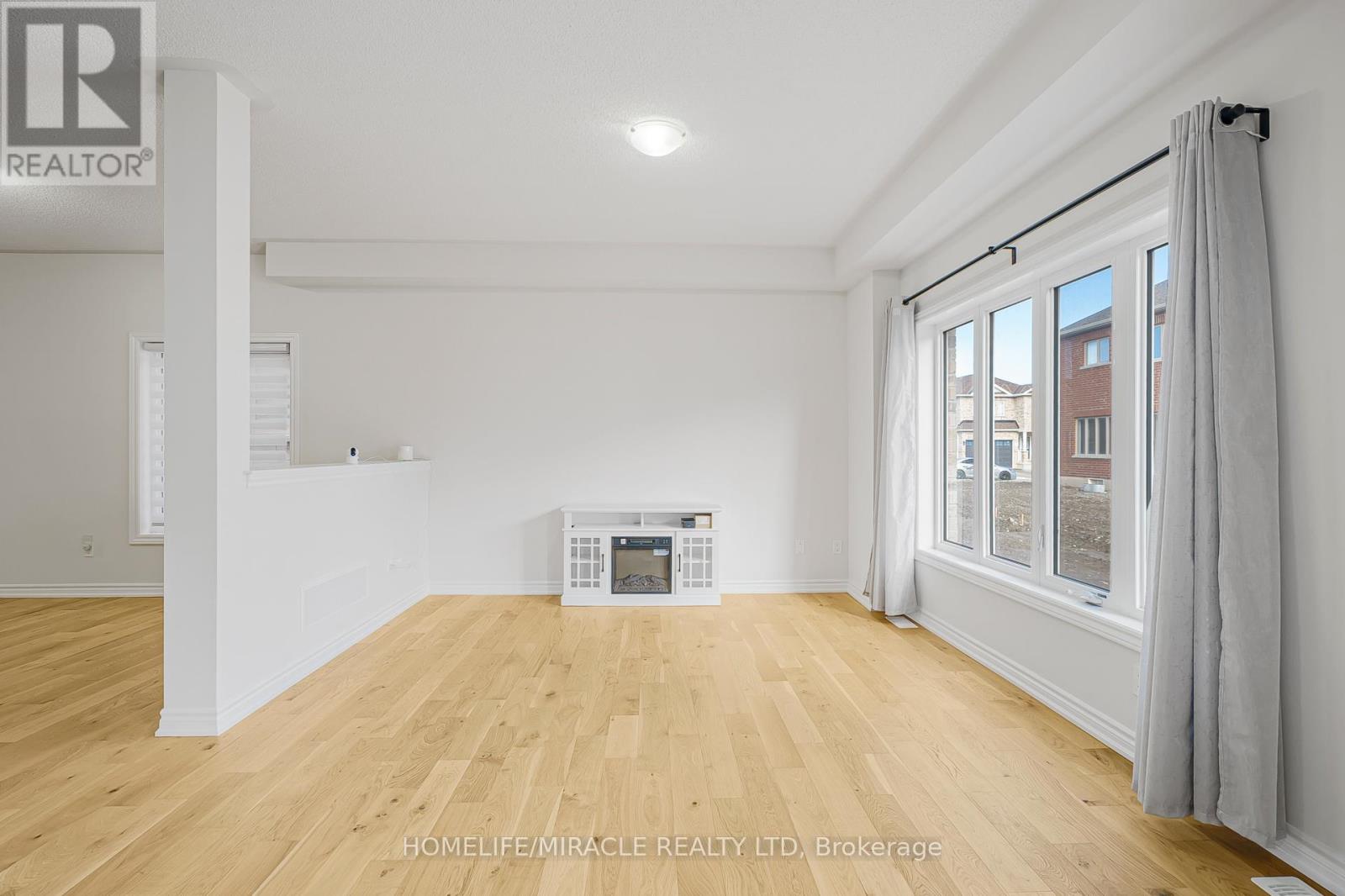 120 Baker Street, Thorold, Ontario  L2V 5G7 - Photo 12 - X12521968