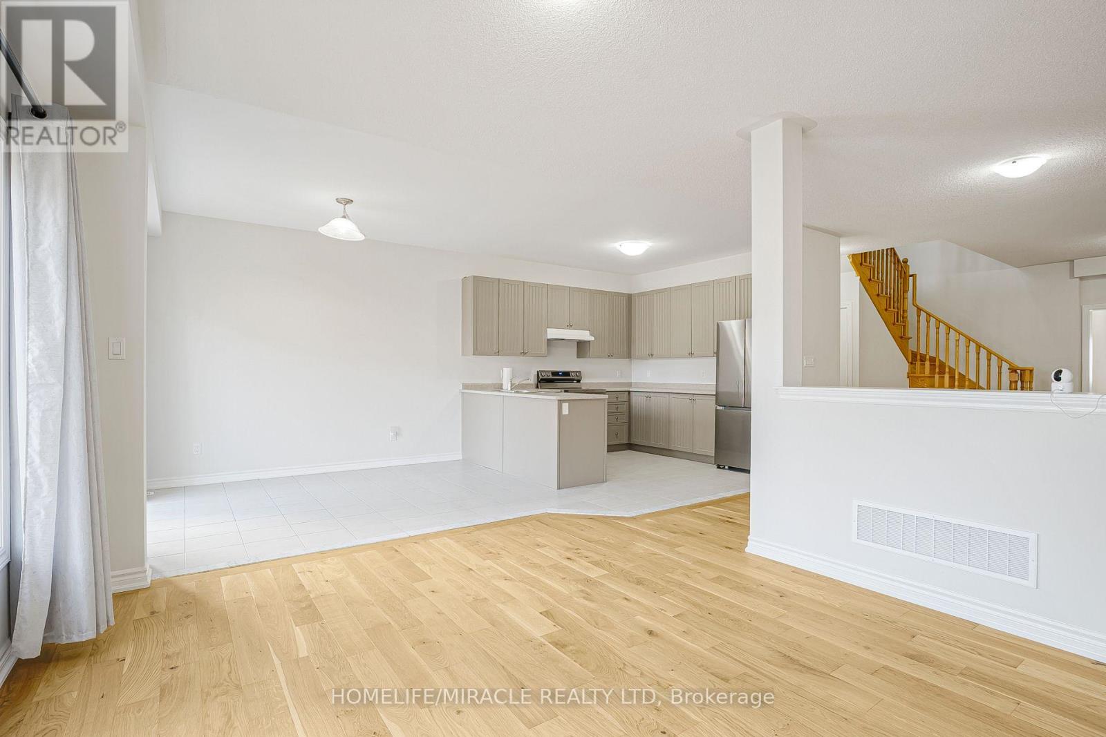 120 Baker Street, Thorold, Ontario  L2V 5G7 - Photo 14 - X12521968