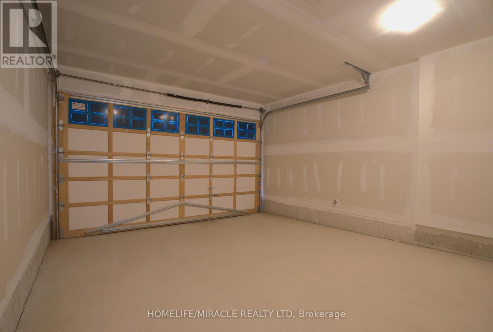 120 Baker Street, Thorold, Ontario  L2V 5G7 - Photo 31 - X12521968