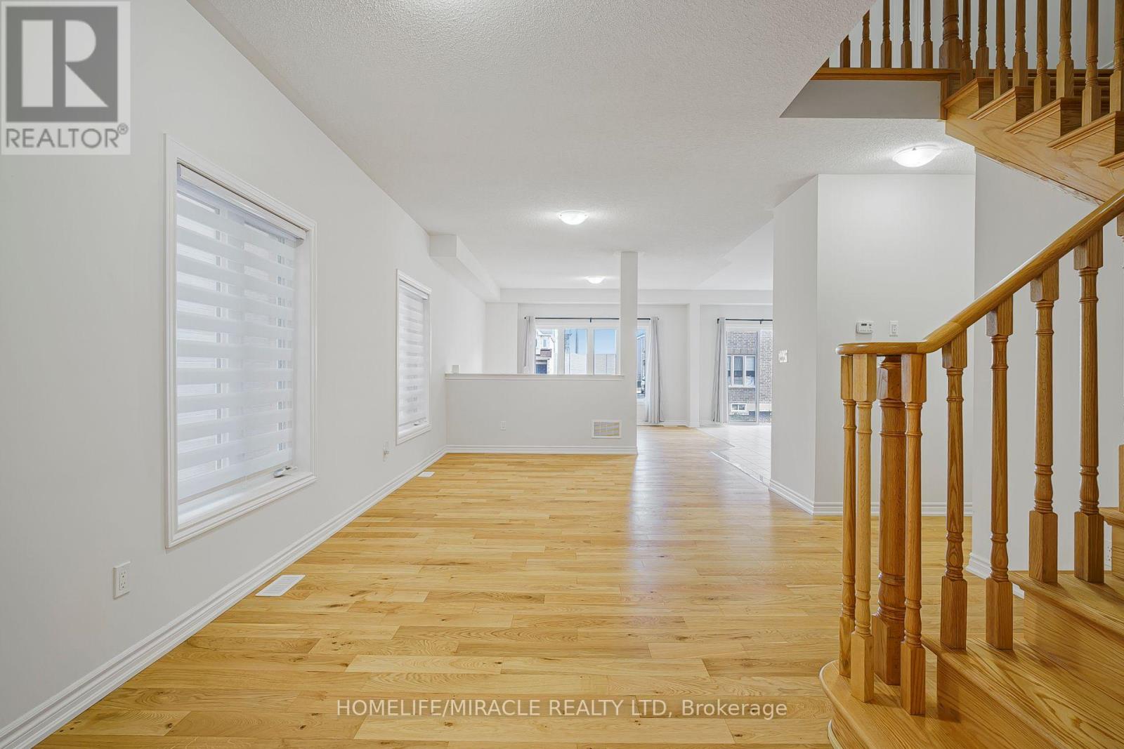 120 Baker Street, Thorold, Ontario  L2V 5G7 - Photo 7 - X12521968