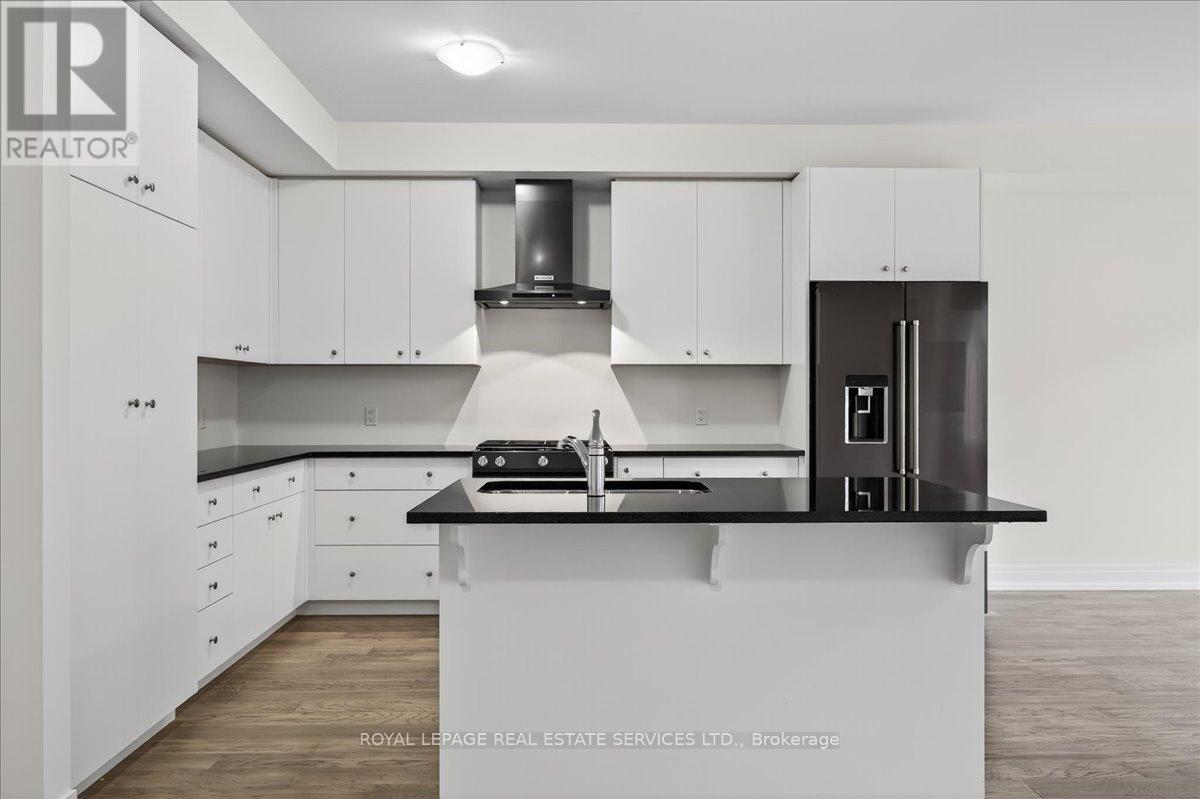 43 Kenesky Drive, Hamilton, Ontario  L8B 1Y2 - Photo 11 - X12522066