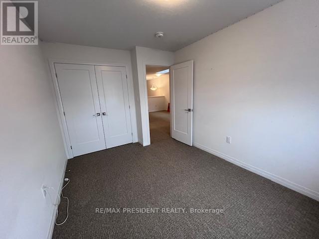 25 Greenwich Avenue, Hamilton, Ontario  L8J 0L5 - Photo 4 - X12522068