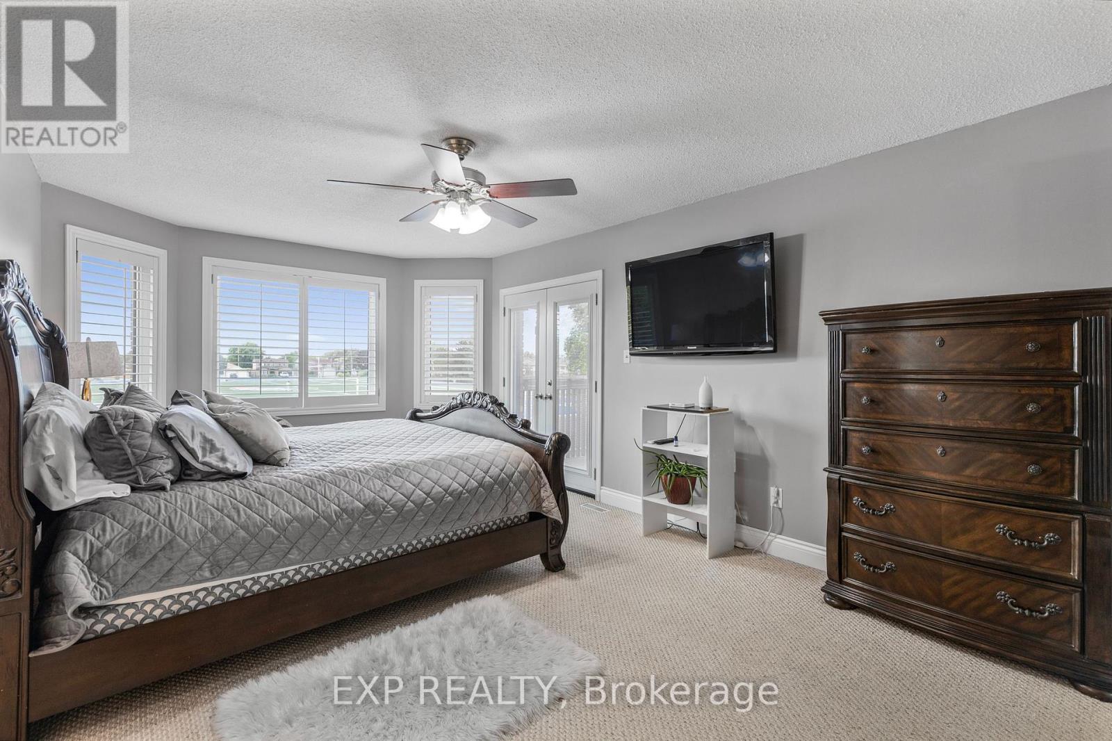 10 Vega Crescent, Hamilton, Ontario  L8E 4S7 - Photo 20 - X12522086