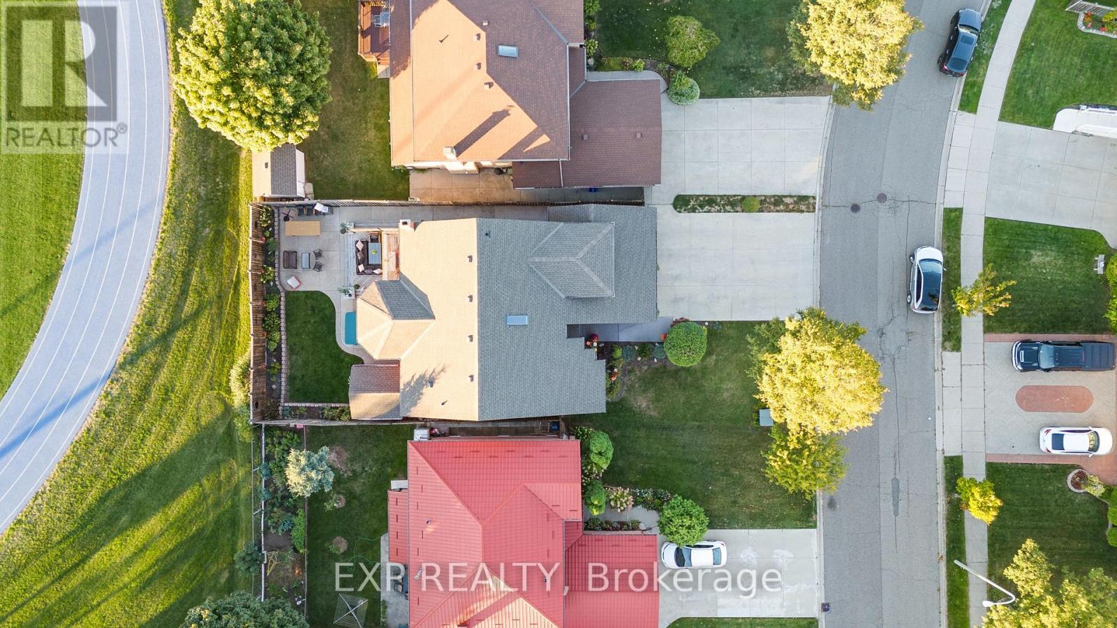 10 Vega Crescent, Hamilton, Ontario  L8E 4S7 - Photo 39 - X12522086