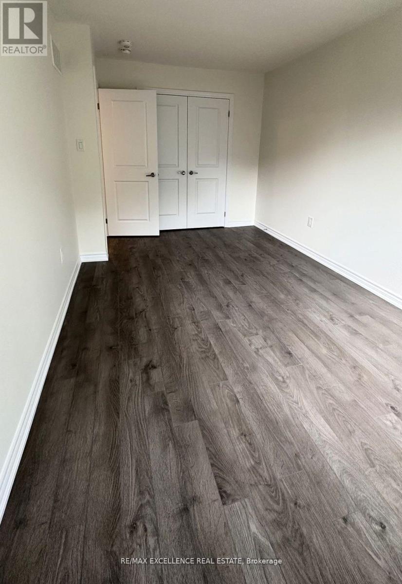 138 Winters Way, Shelburne, Ontario  L9V 3Y1 - Photo 11 - X12522184