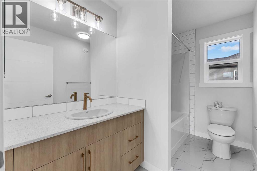 100 Corner Glen Manor Ne, Calgary, Alberta  T3N 1B9 - Photo 34 - A2257435