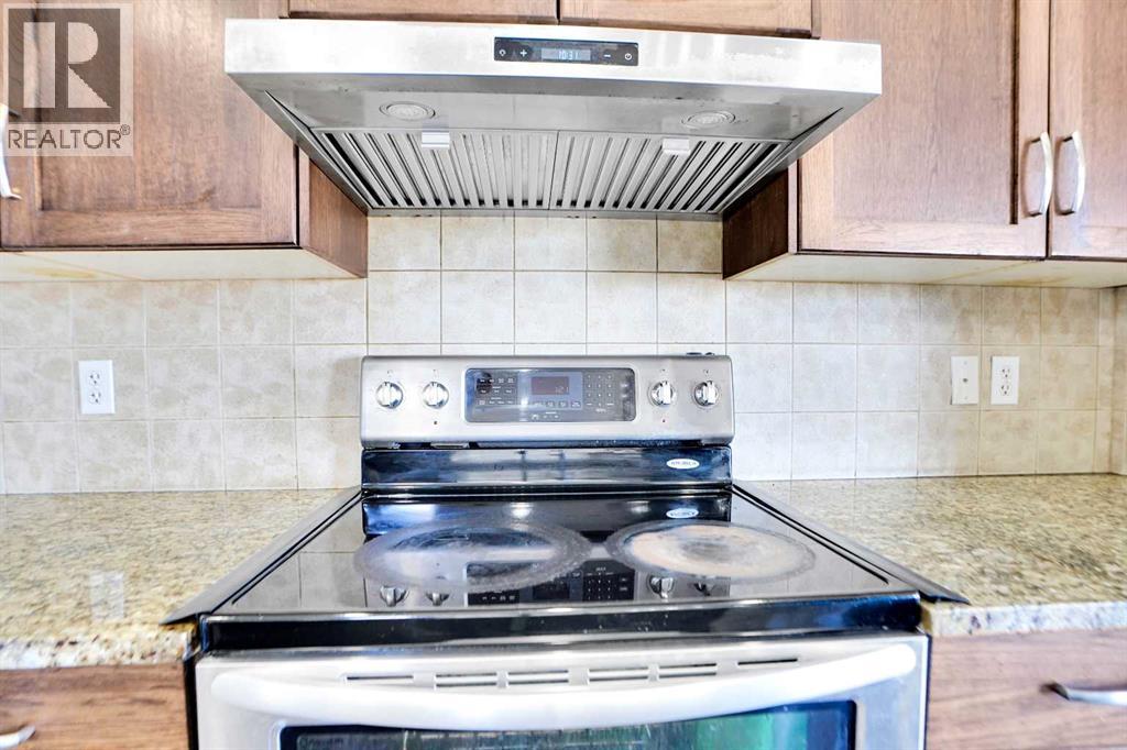 85 Boulder Creek Manor Se, Langdon, Alberta  T0J 1X3 - Photo 16 - A2266885