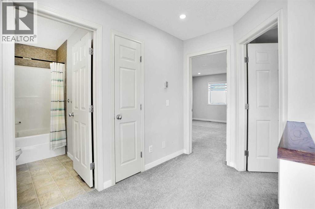 85 Boulder Creek Manor Se, Langdon, Alberta  T0J 1X3 - Photo 28 - A2266885