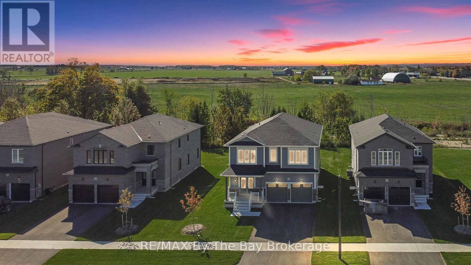 66 AMBER DRIVE, Wasaga Beach, Ontario