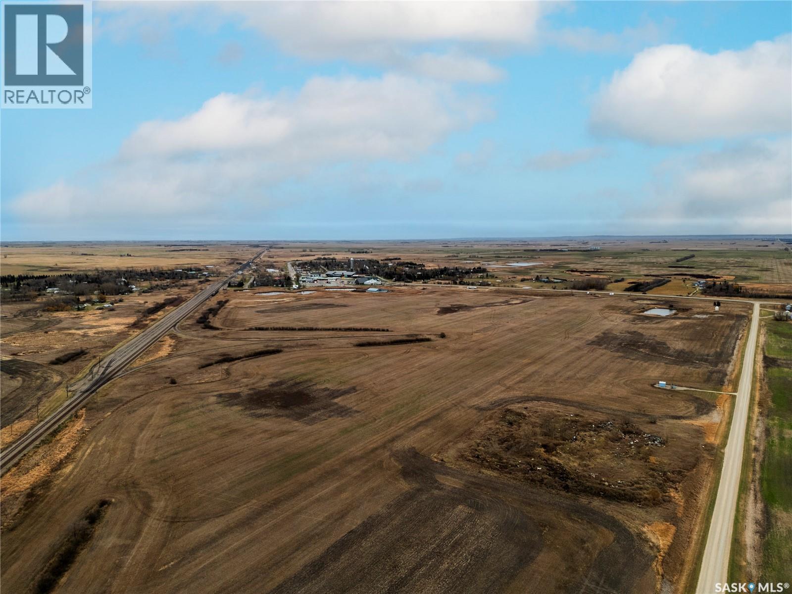 104 Acres - North Portal, North Portal, Saskatchewan