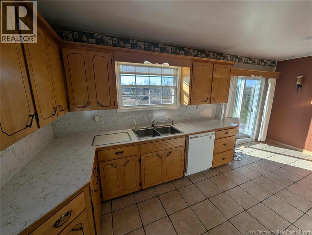 185 Smith, Big River, New Brunswick  E2A 6S7 - Photo 6 - NB129833