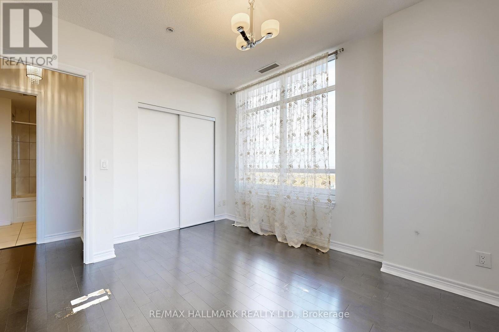 1705 - 9255 Jane Street, Vaughan, Ontario L6A 0K1 - Photo 19 - N12483048