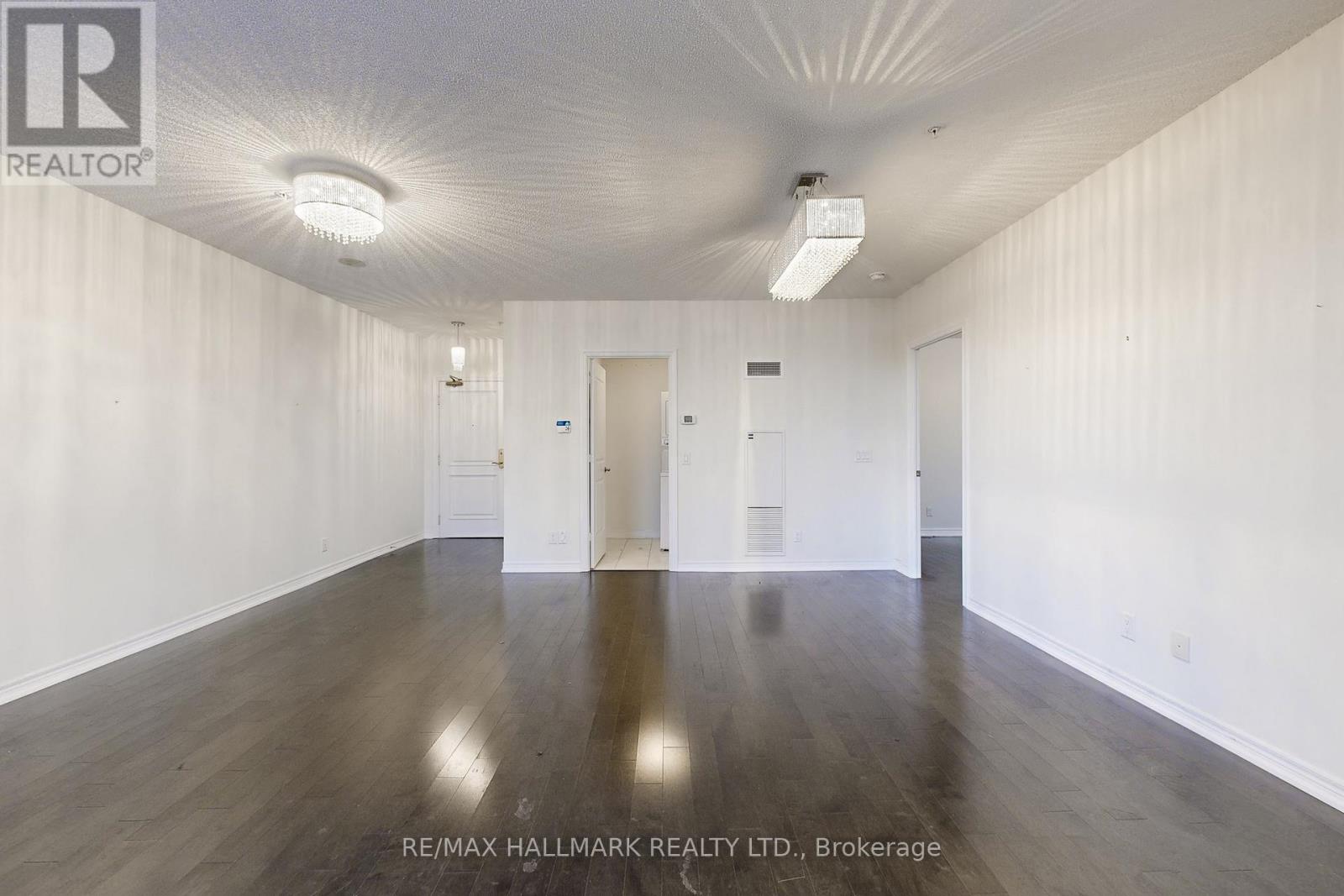 1705 - 9255 Jane Street, Vaughan, Ontario L6A 0K1 - Photo 10 - N12483048