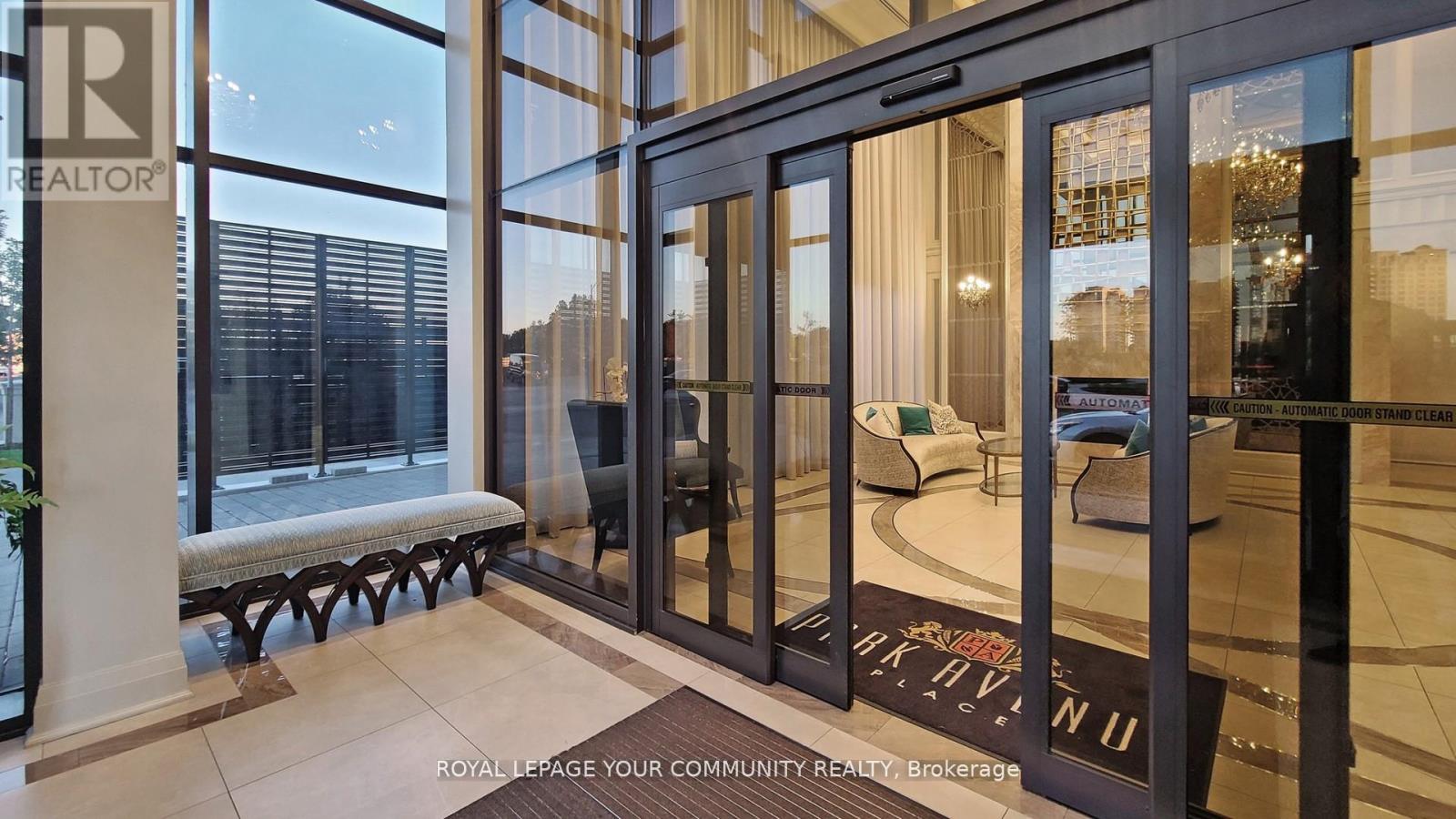 1009 - 9075 Jane Street, Vaughan, Ontario  L4K 0L7 - Photo 18 - N12521844