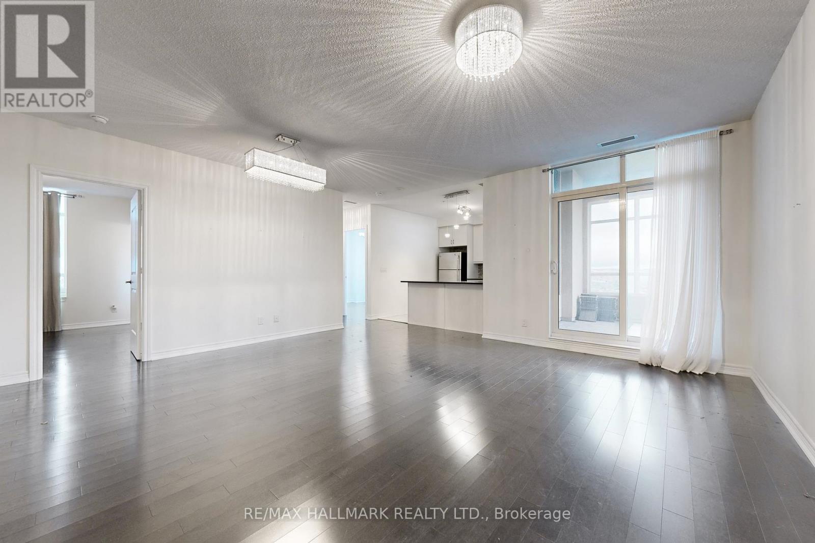 1705 - 9255 Jane Street, Vaughan, Ontario L6A 0K1 - Photo 7 - N12483048