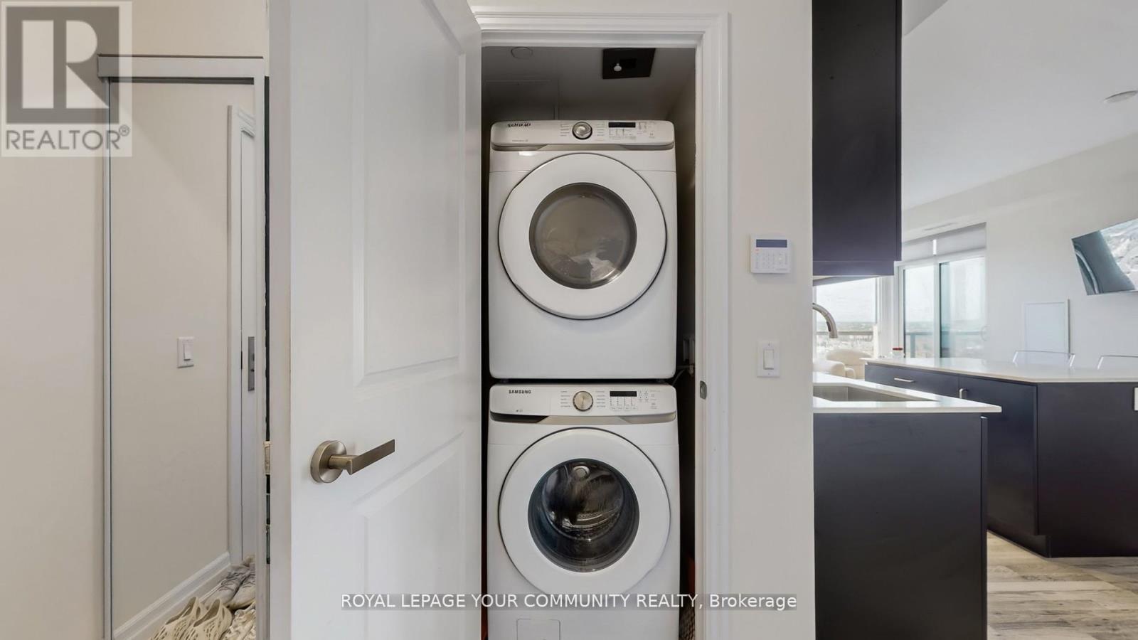 1009 - 9075 Jane Street, Vaughan, Ontario  L4K 0L7 - Photo 15 - N12521844