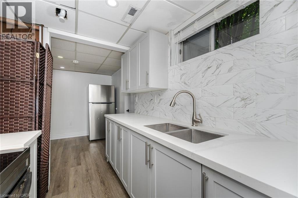 47 Eagen Drive, Kitchener, Ontario  N2M 1W1 - Photo 38 - 40786627